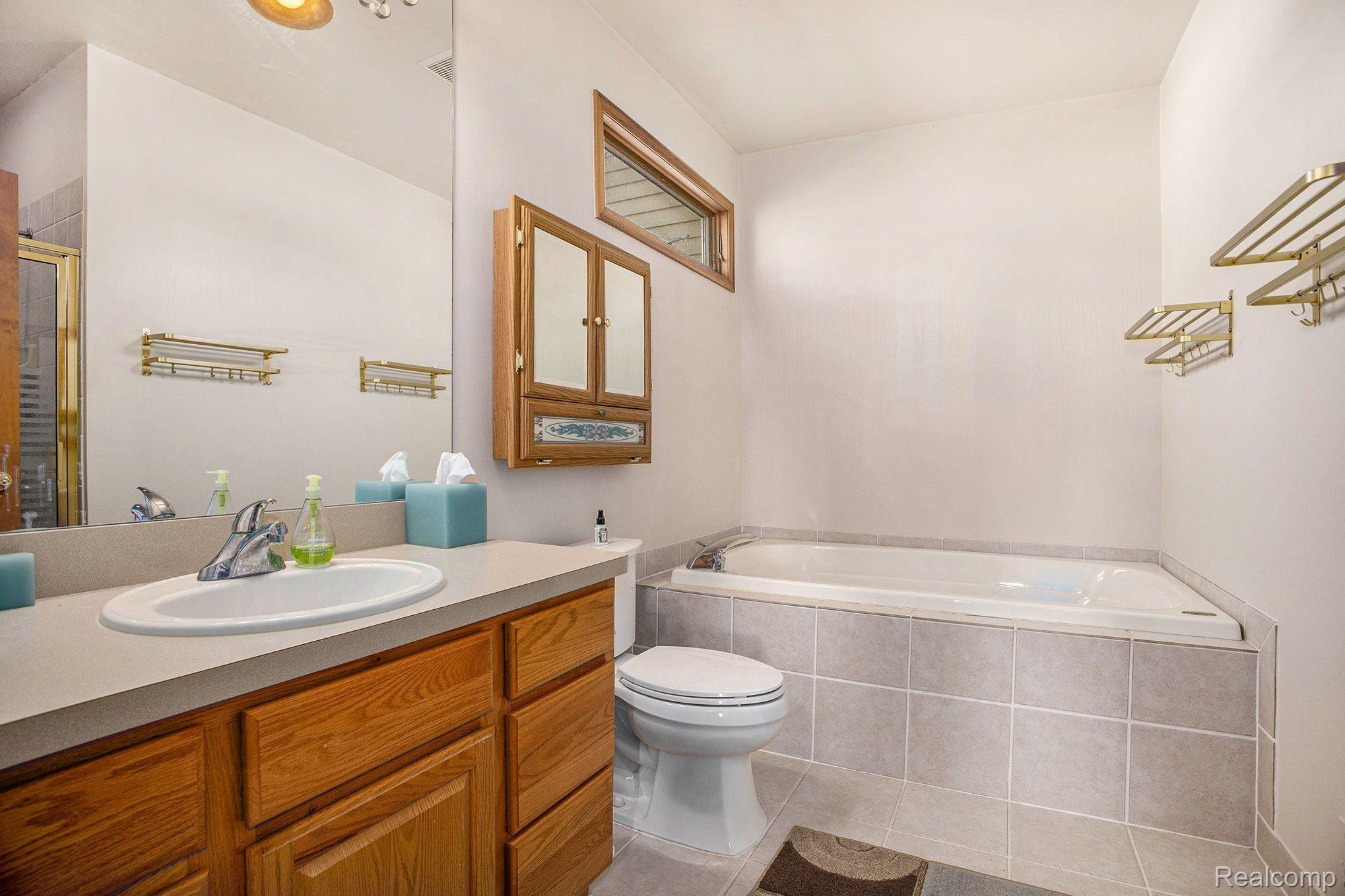 5887 MABLEY HILL Road