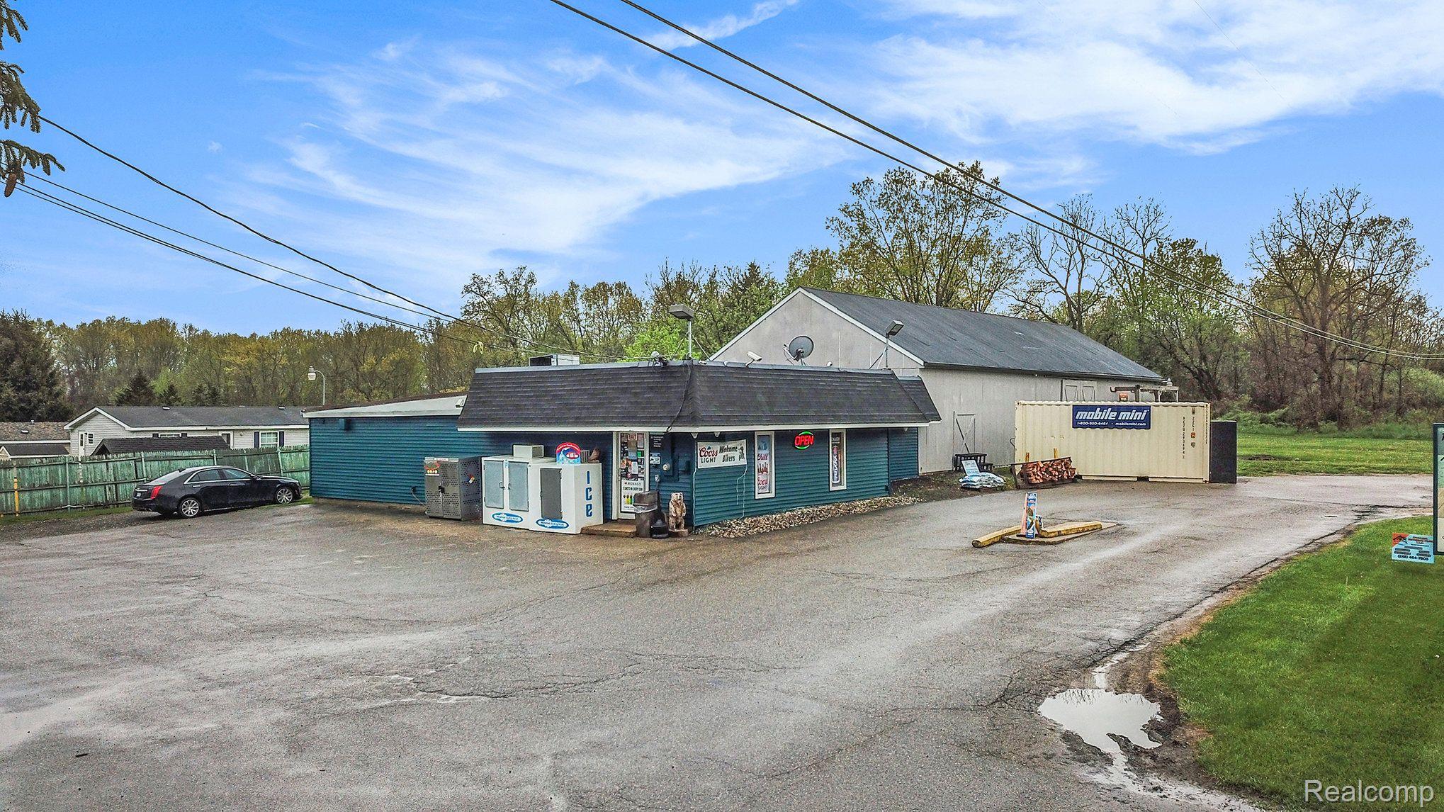 7150 BENNETT LAKE Road