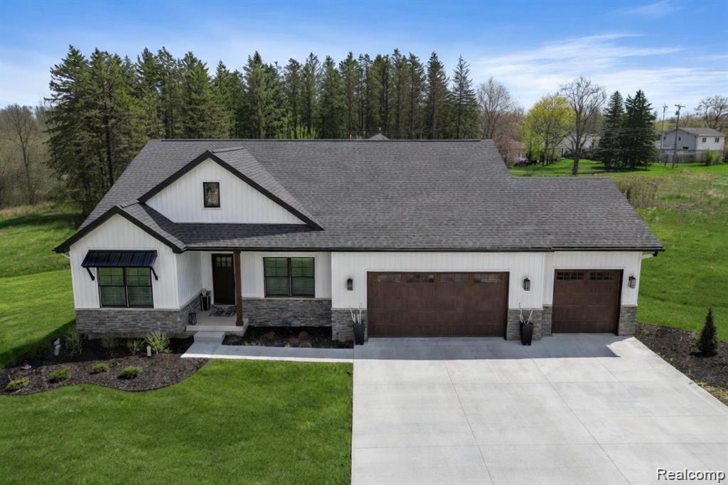 12749 Ivy Lane
