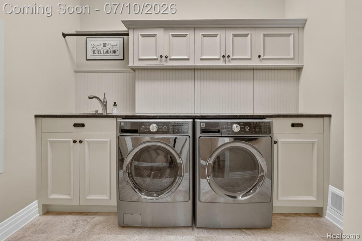 12172 Woodline Drive