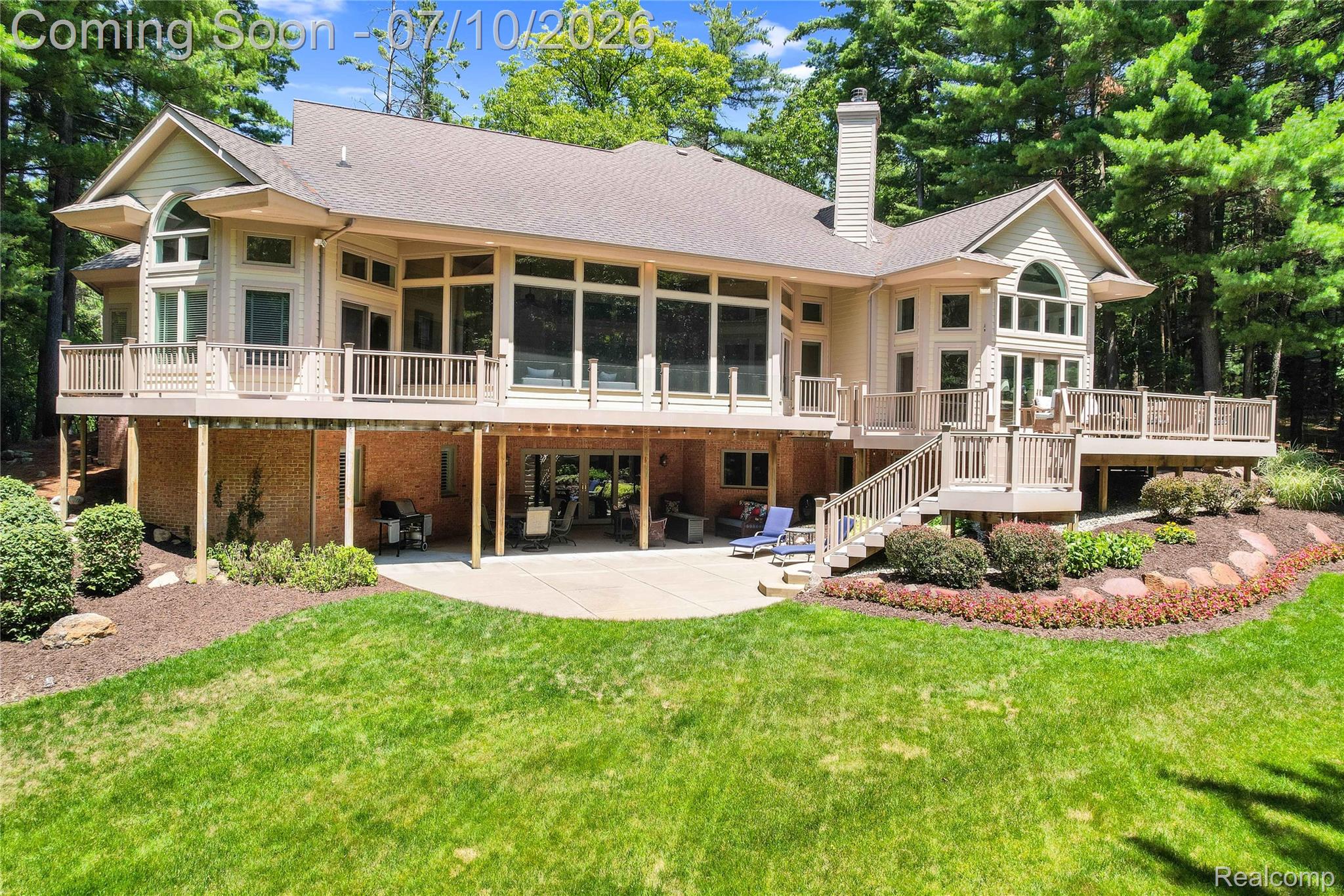 12172 Woodline Drive