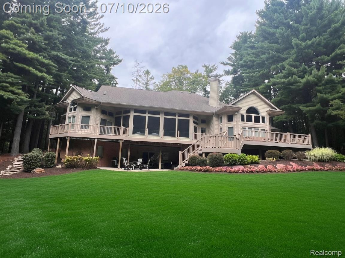 12172 Woodline Drive