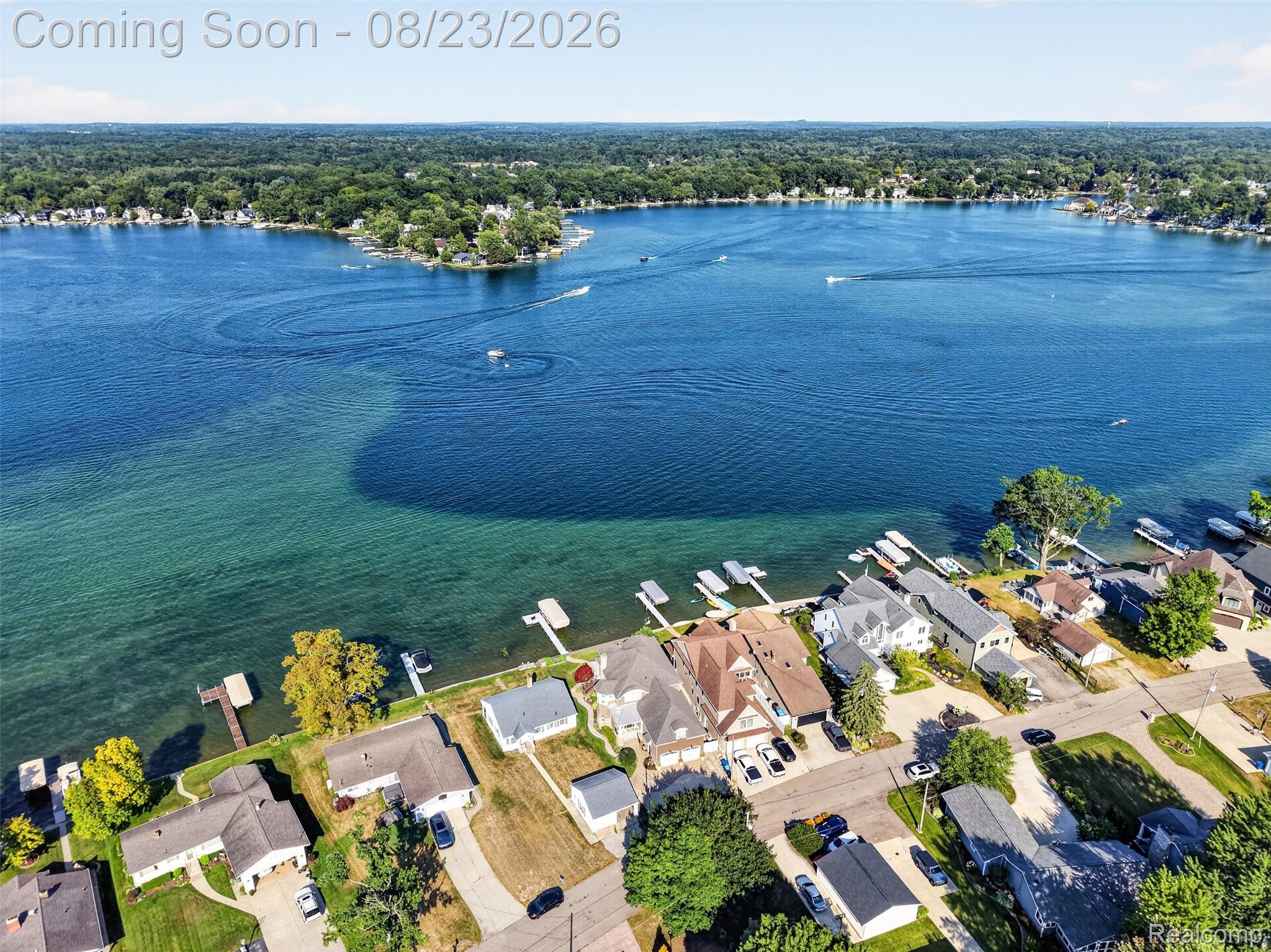 13193 Lake Shore Drive
