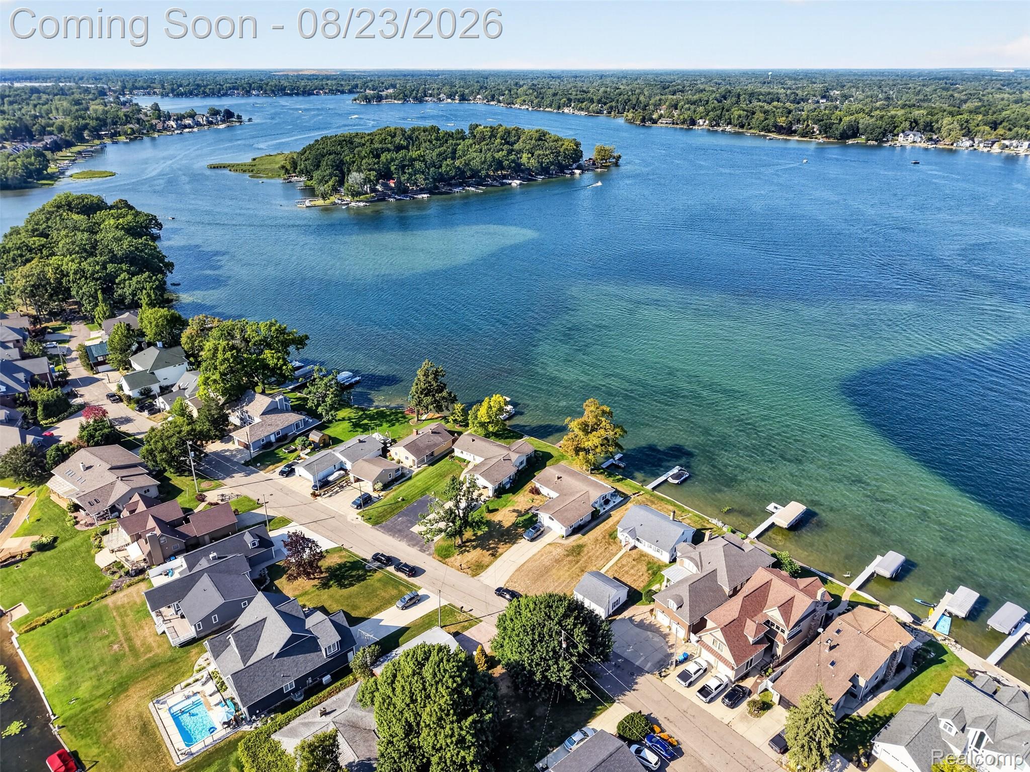 13193 Lake Shore Drive