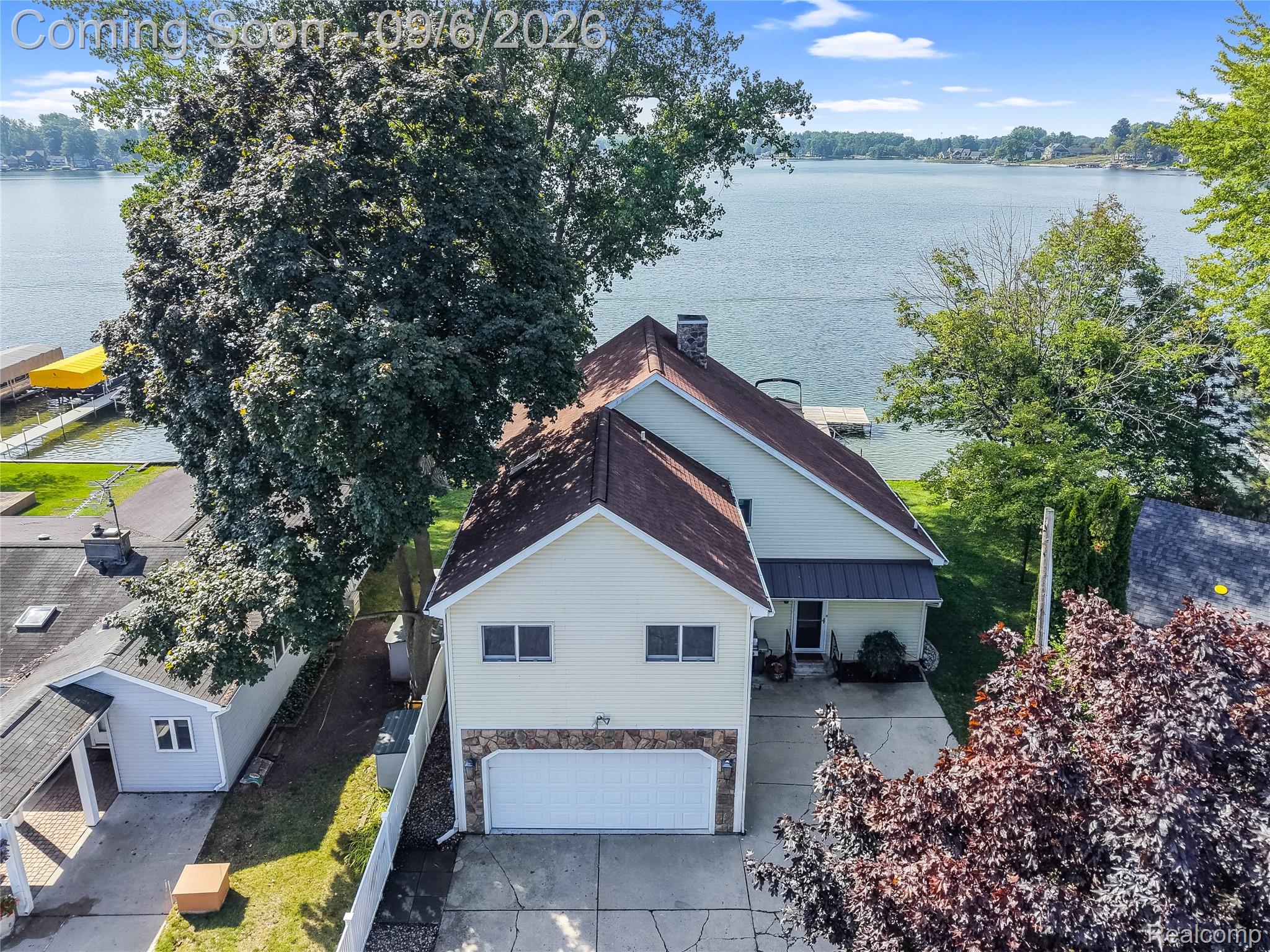 13203 Log Cabin Point