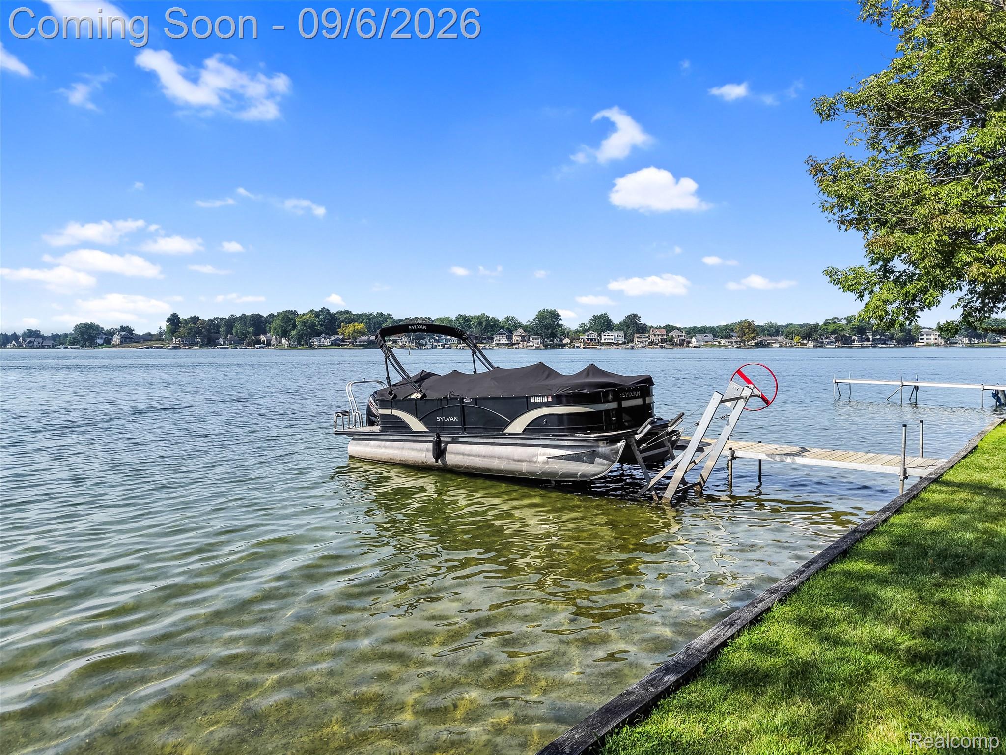 13203 Log Cabin Point