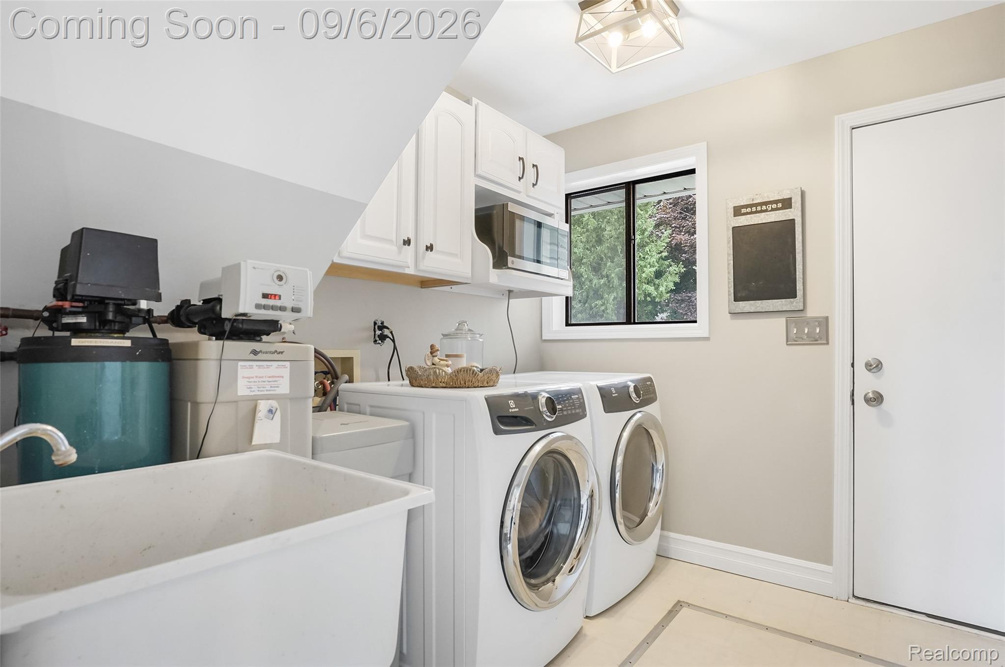 13203 Log Cabin Point