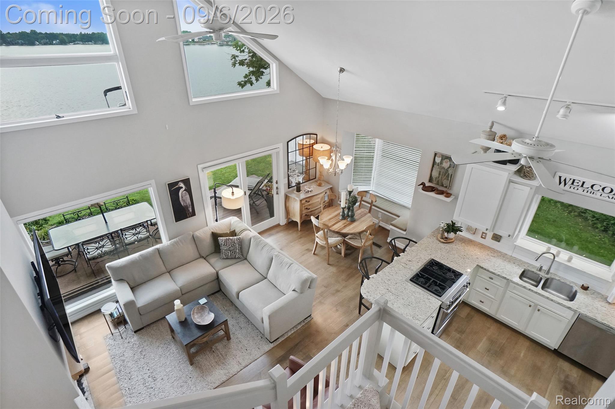 13203 Log Cabin Point