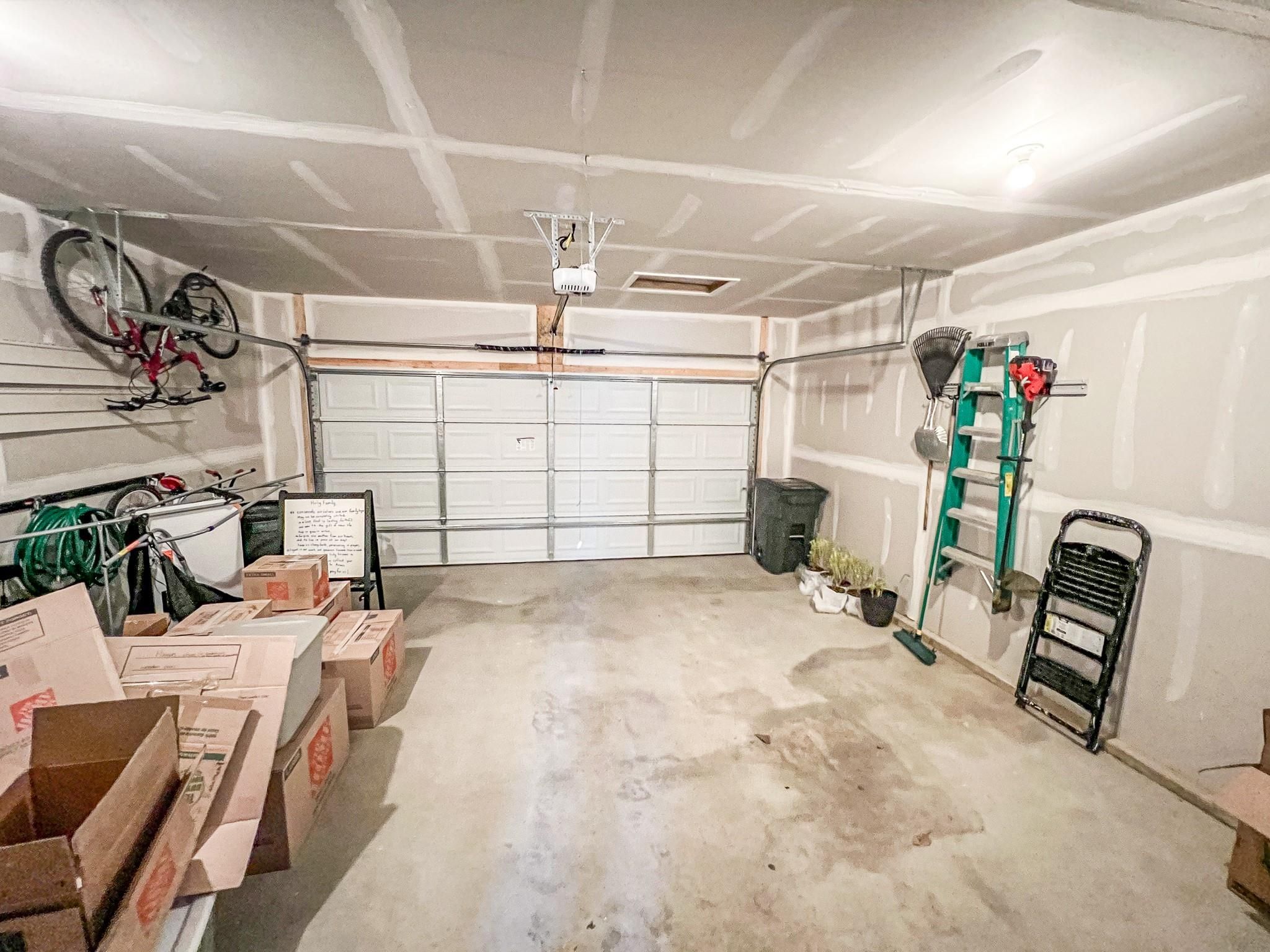 3081 Stratford Lane