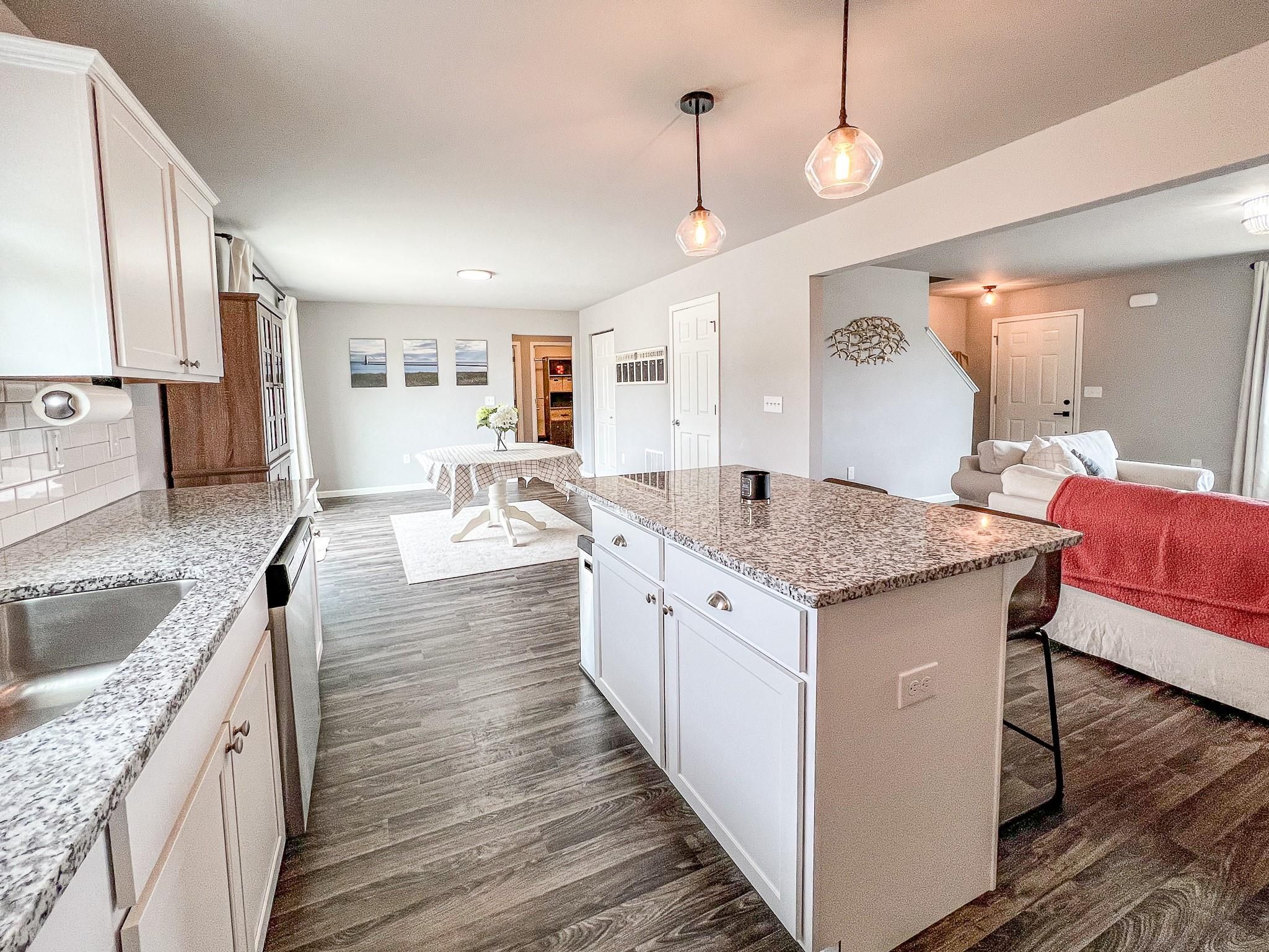 3081 Stratford Lane