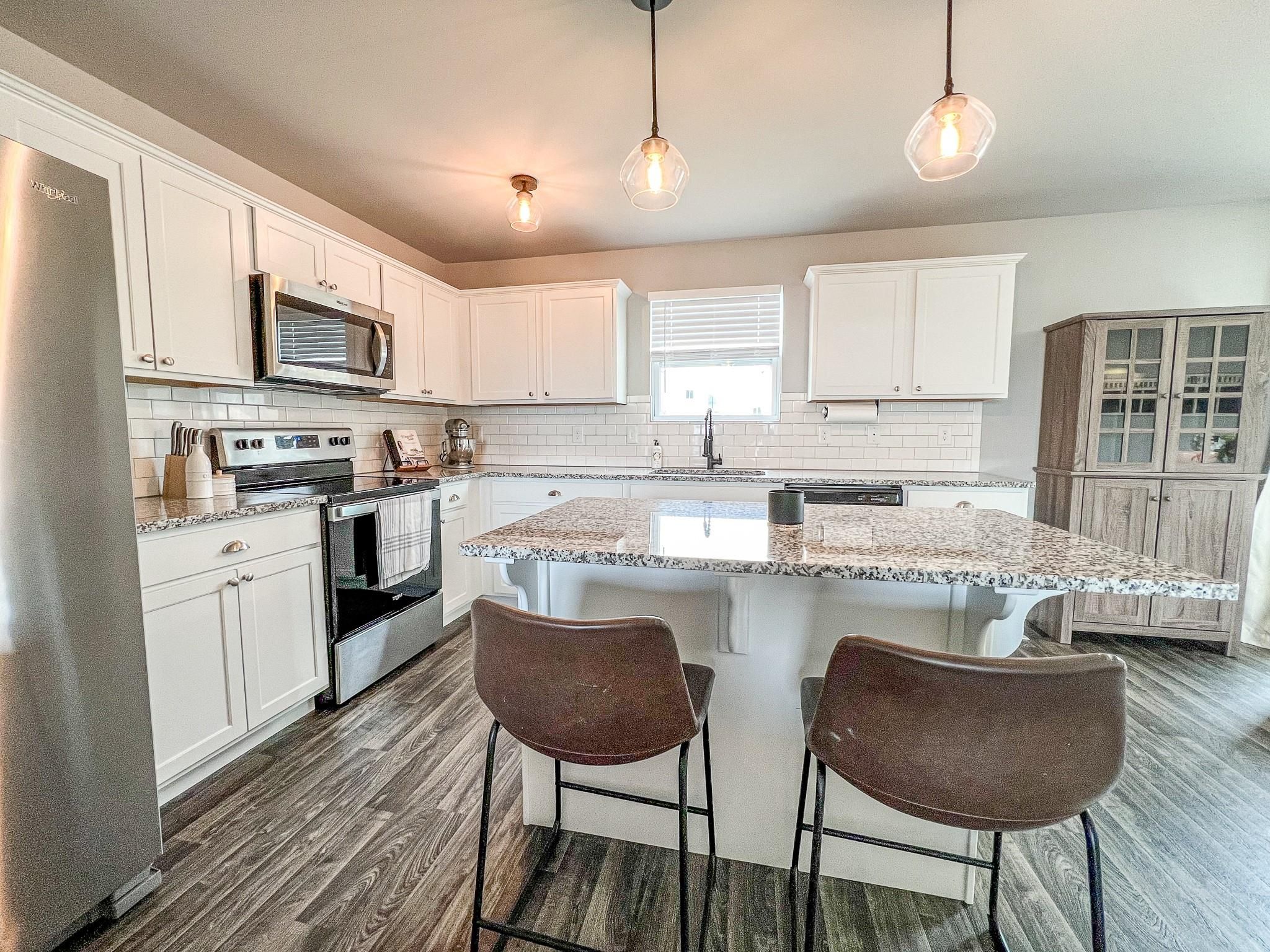 3081 Stratford Lane