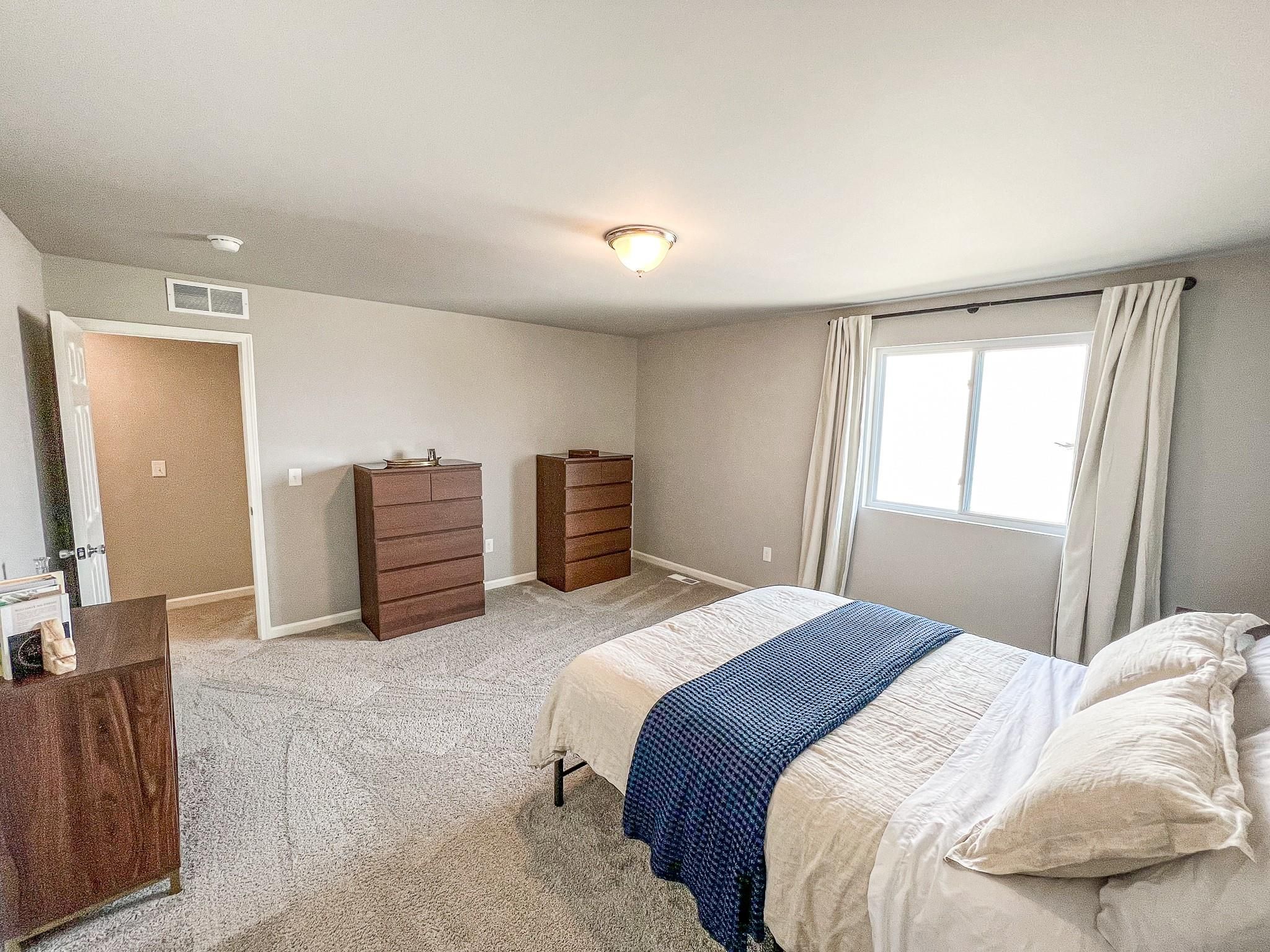 3081 Stratford Lane