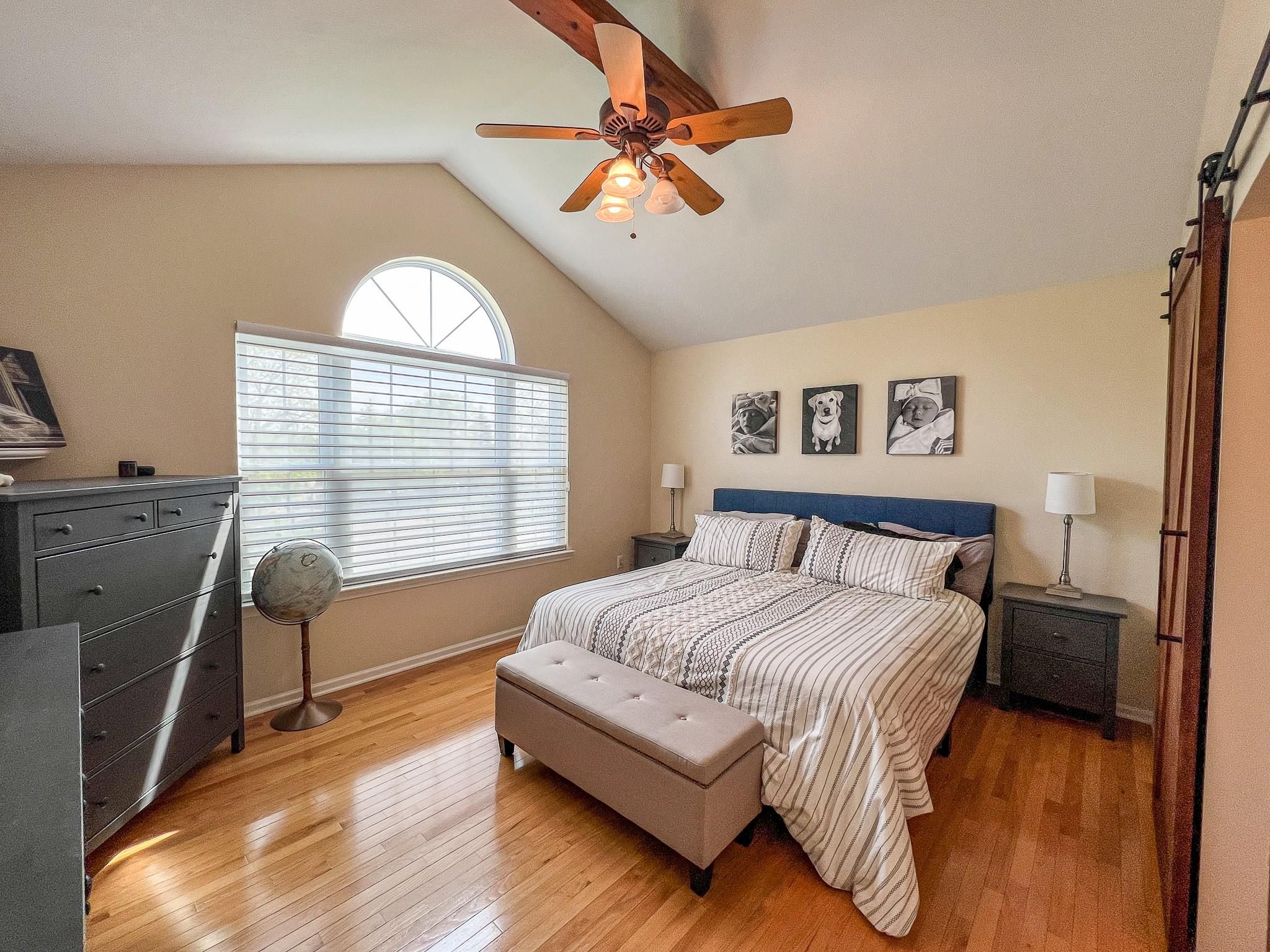 5561 WOODFIELD PKWY