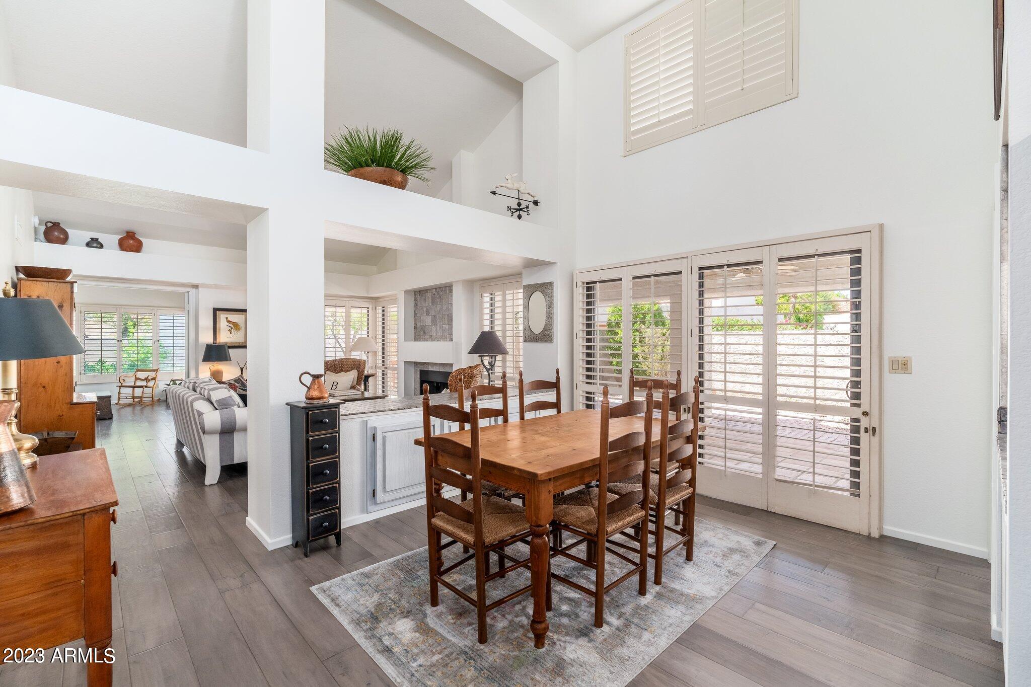 10076 E CALLE DE CIELO Circle E