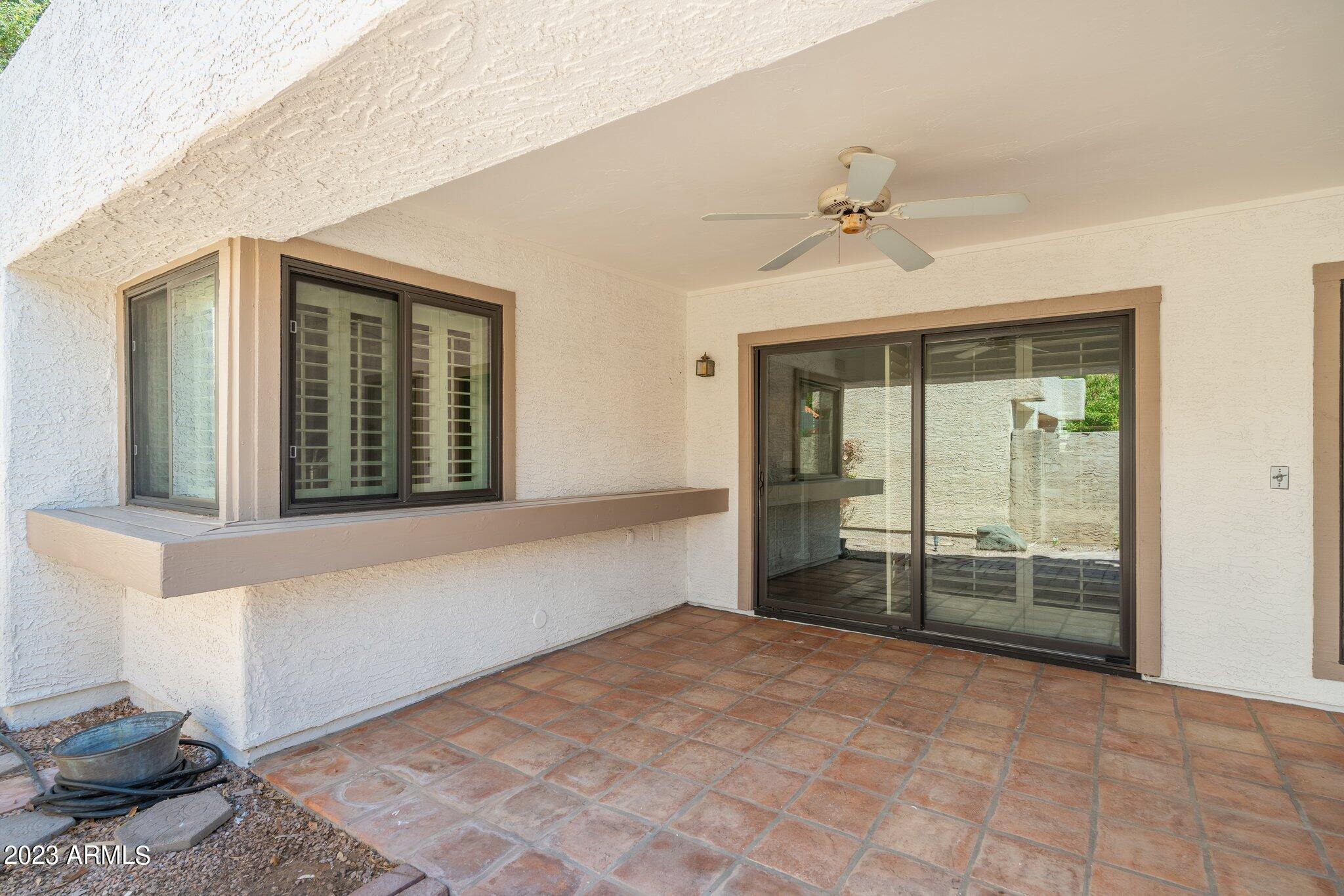 10076 E CALLE DE CIELO Circle E