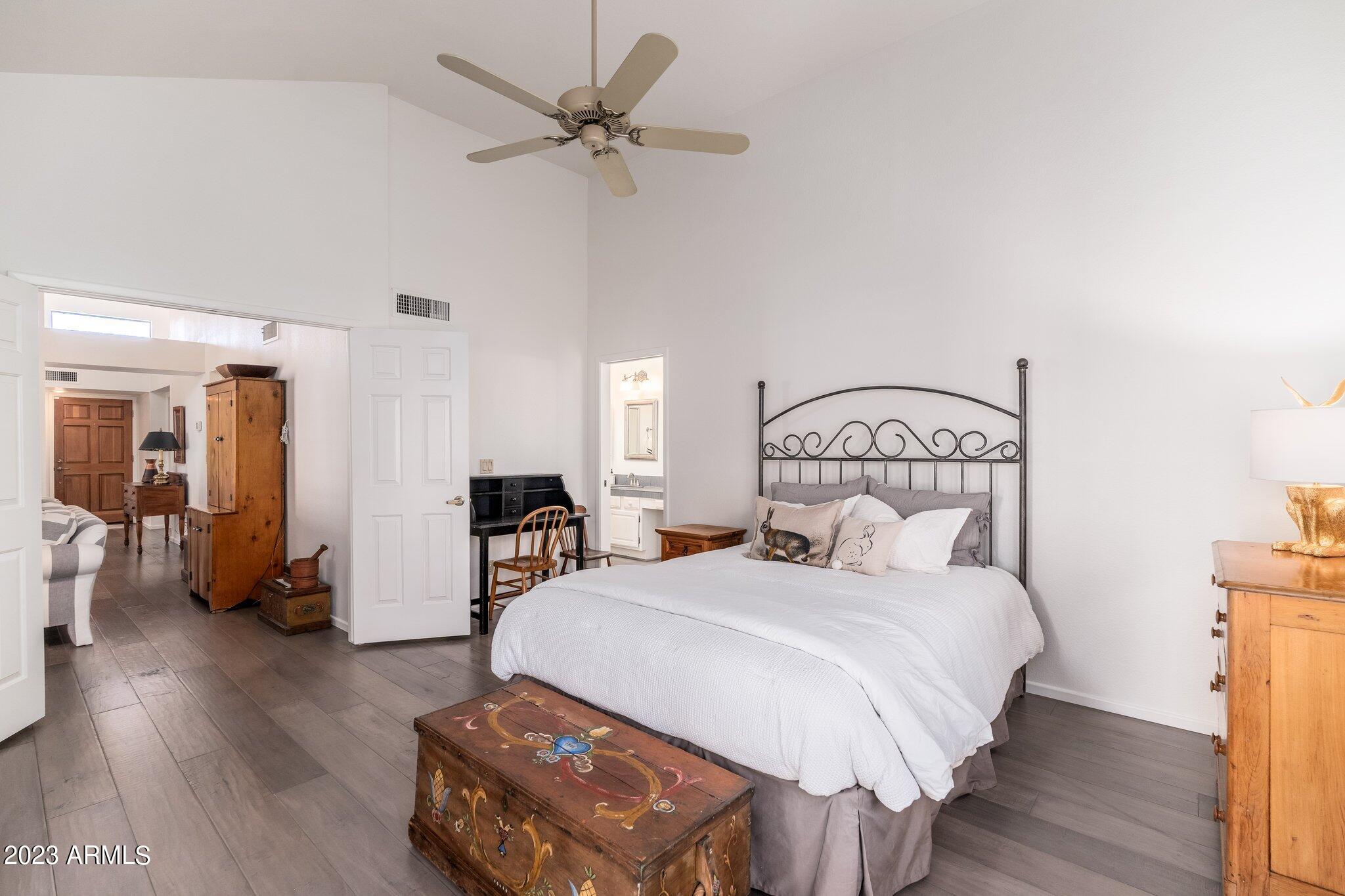 10076 E CALLE DE CIELO Circle E