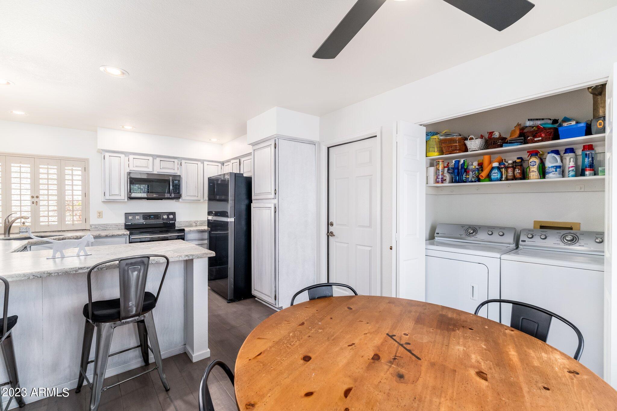 10076 E CALLE DE CIELO Circle E