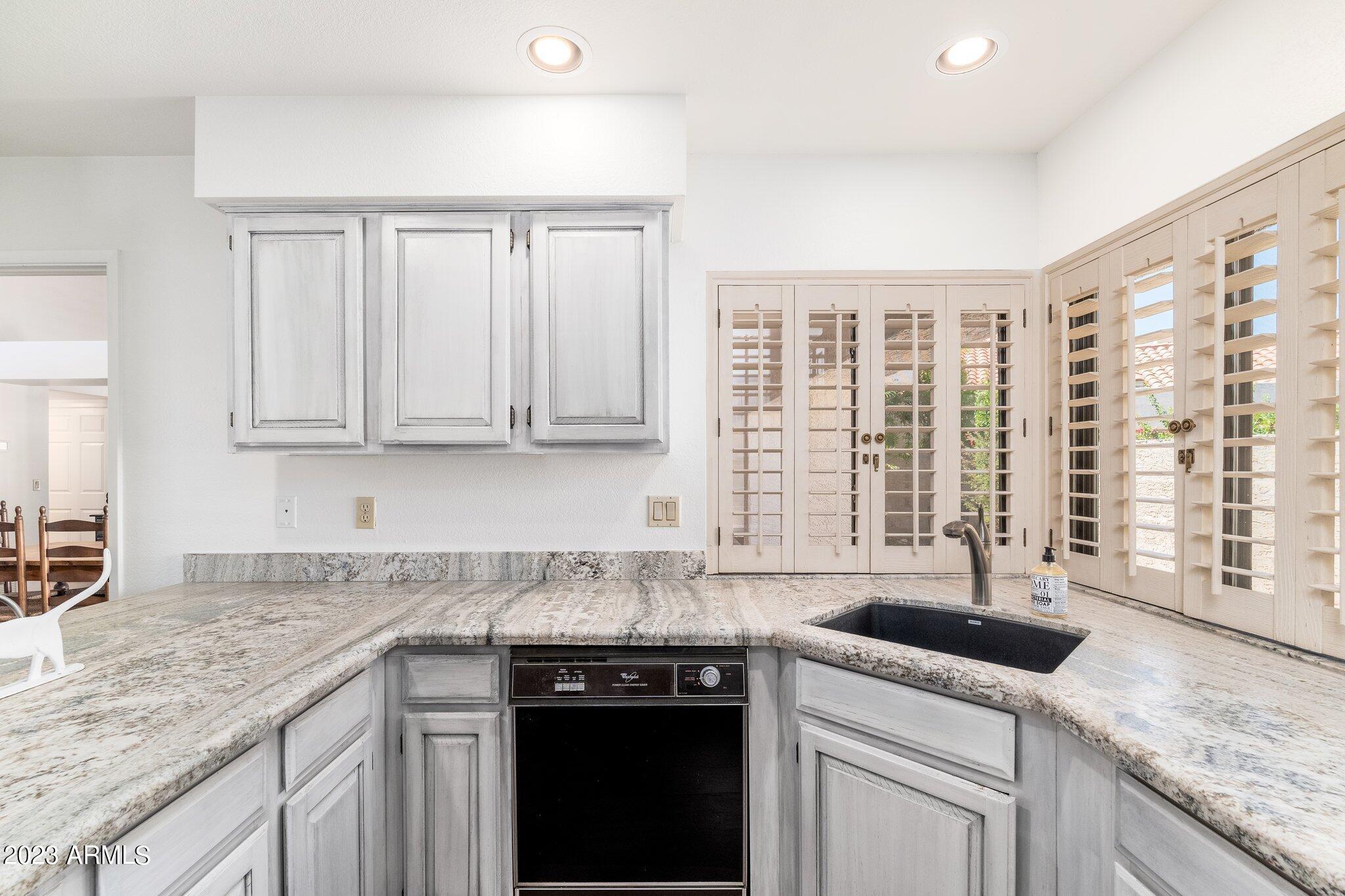 10076 E CALLE DE CIELO Circle E