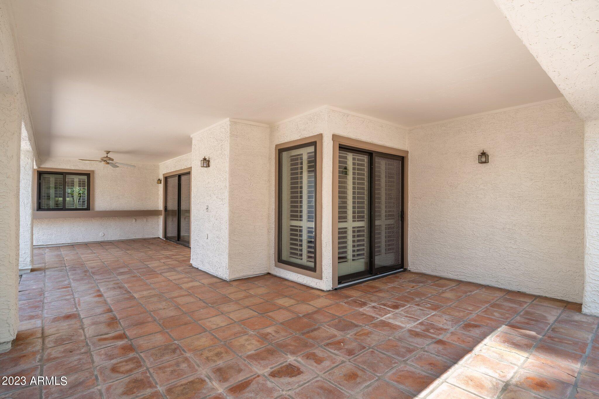 10076 E CALLE DE CIELO Circle E