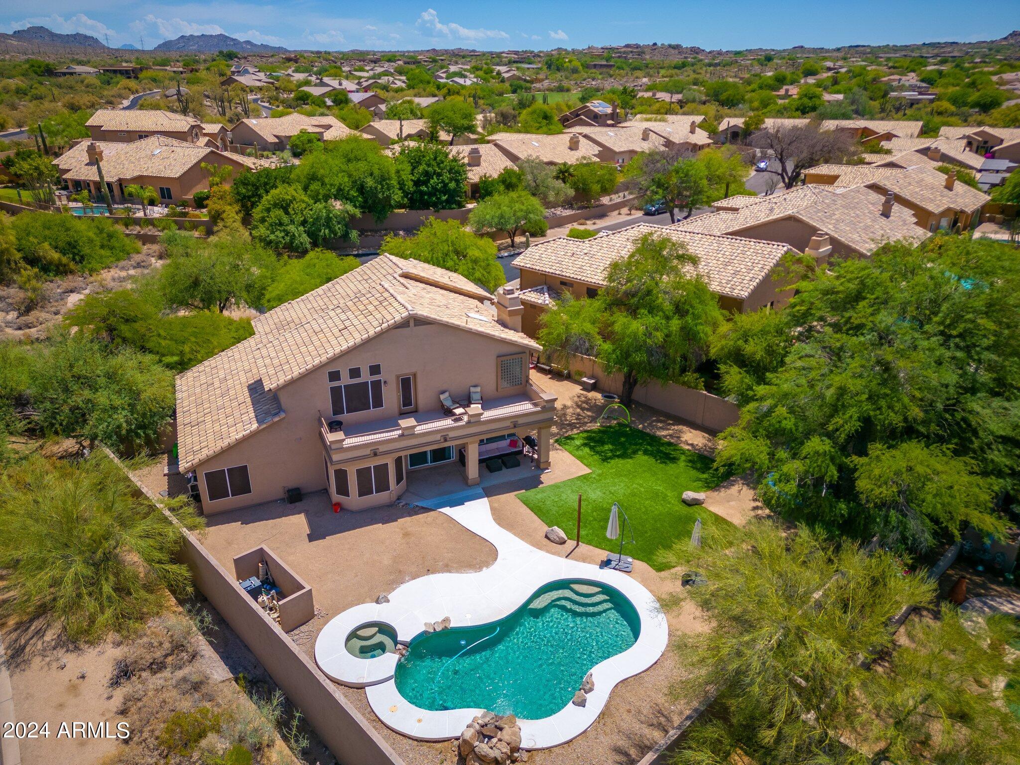 9305 E VIA DONA Road