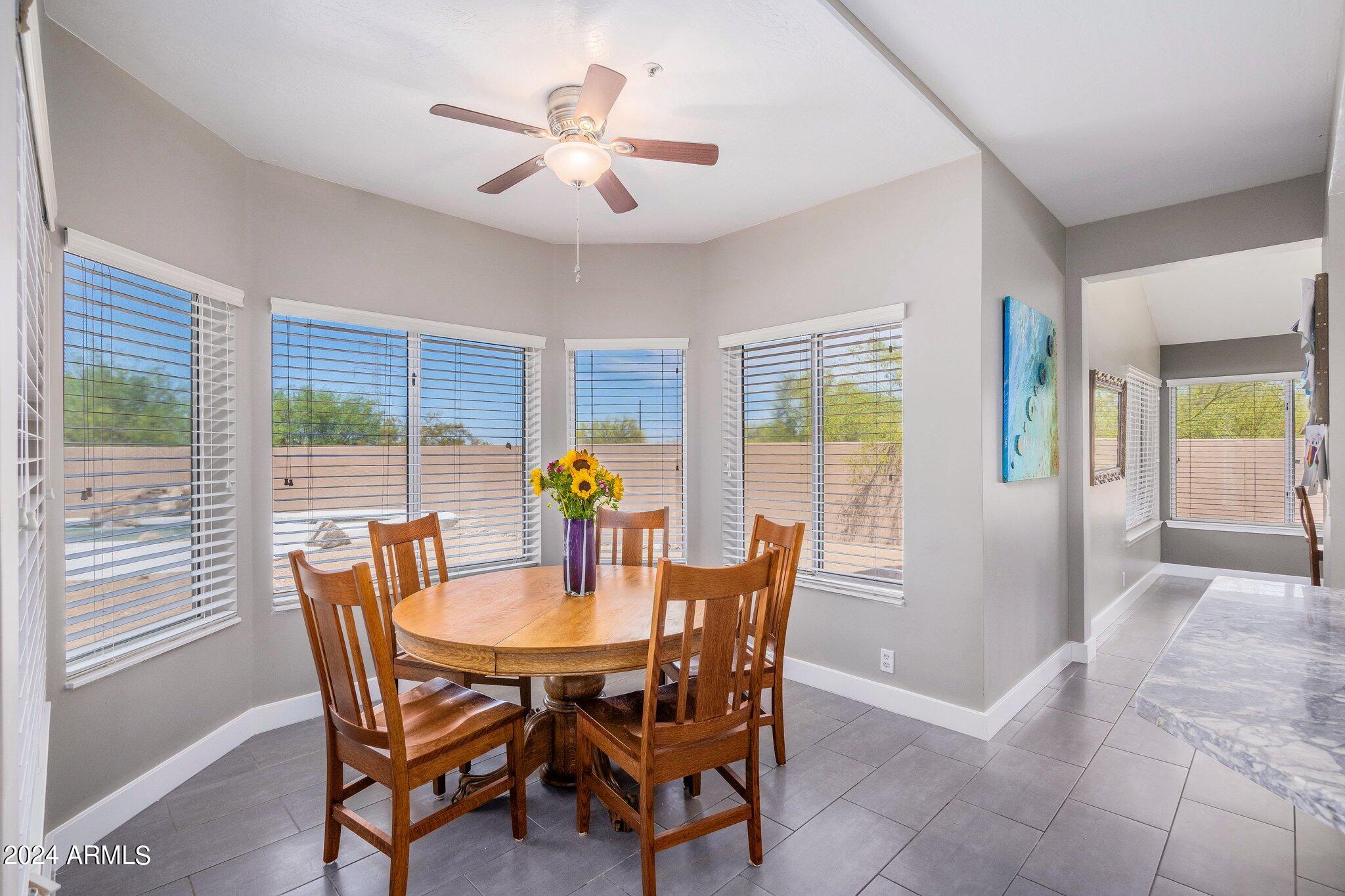 9305 E VIA DONA Road