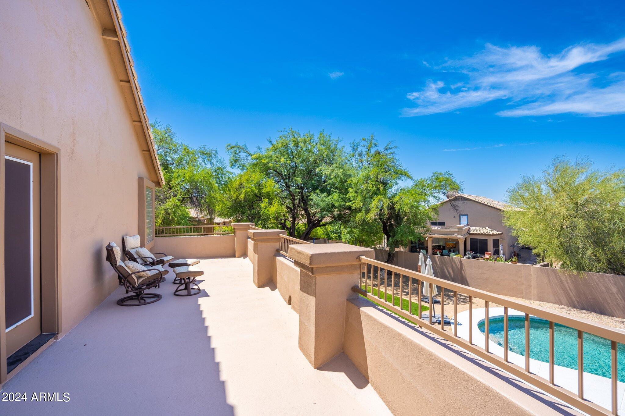 9305 E VIA DONA Road