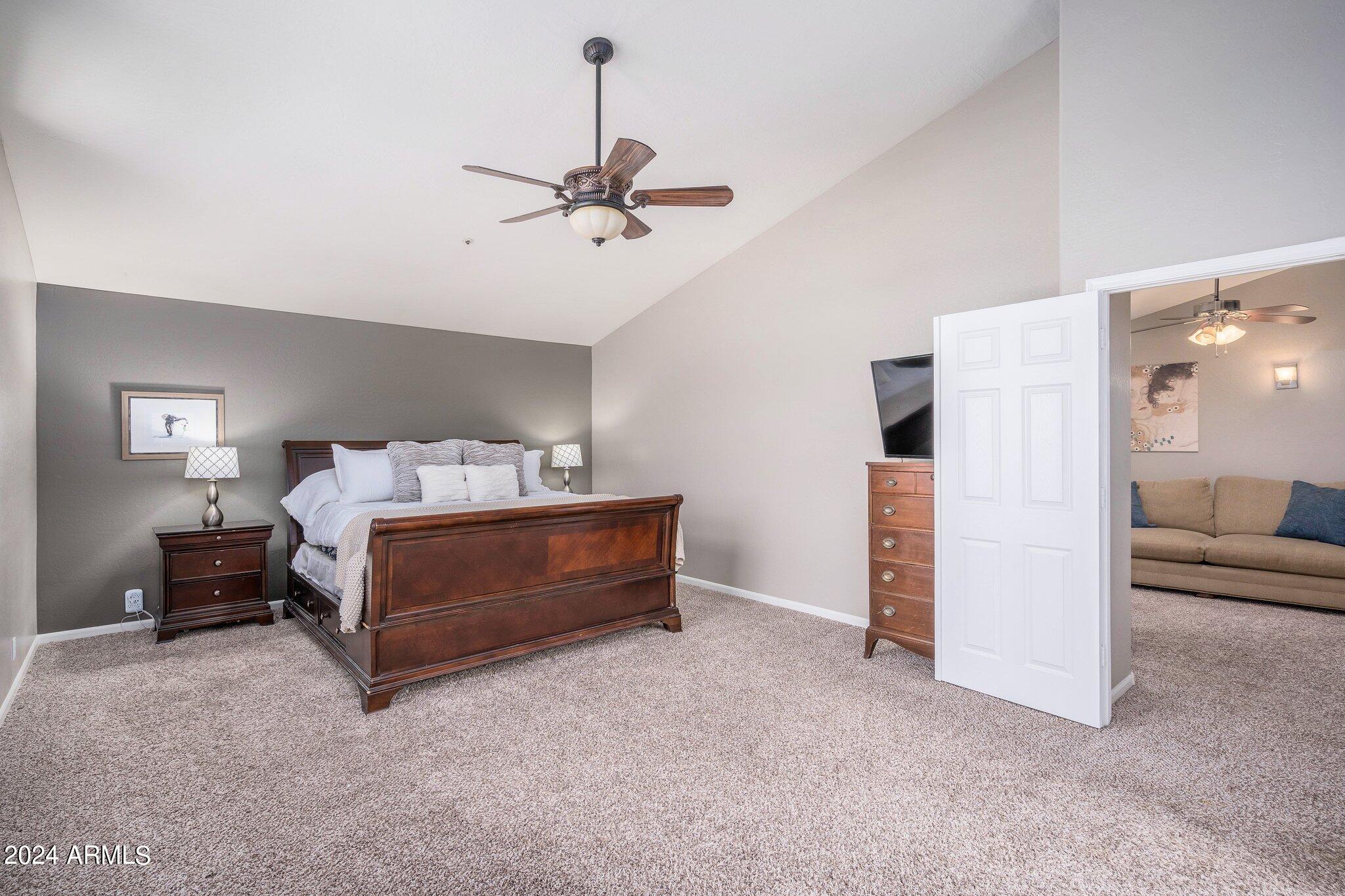 9305 E VIA DONA Road