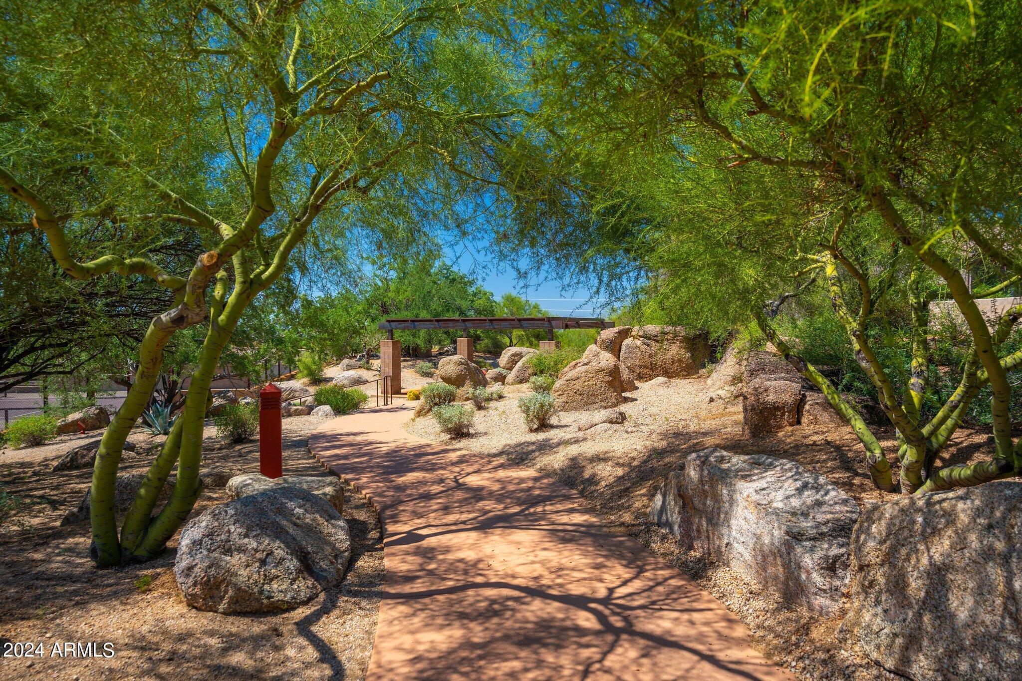 9305 E VIA DONA Road