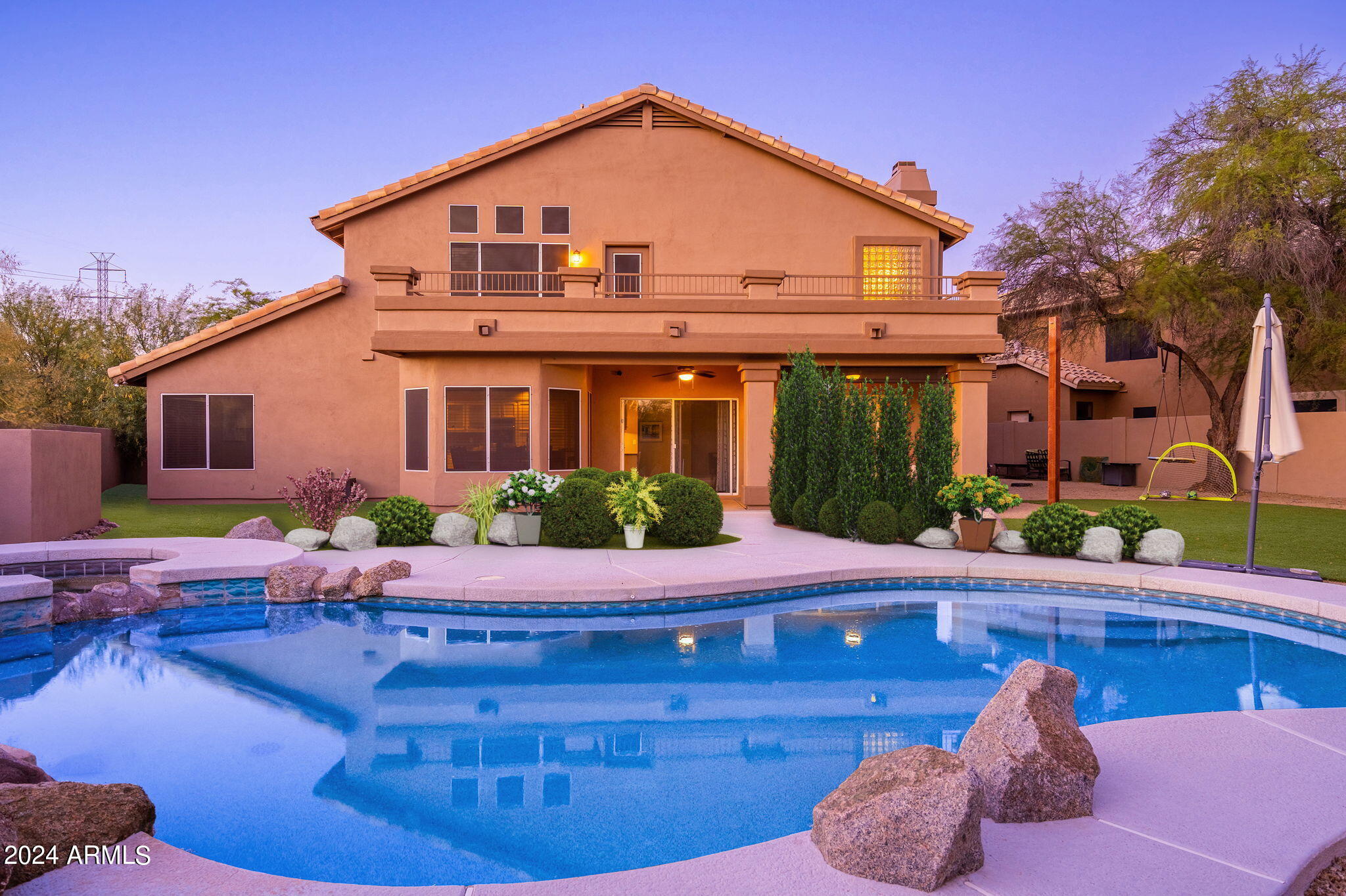 9305 E VIA DONA Road