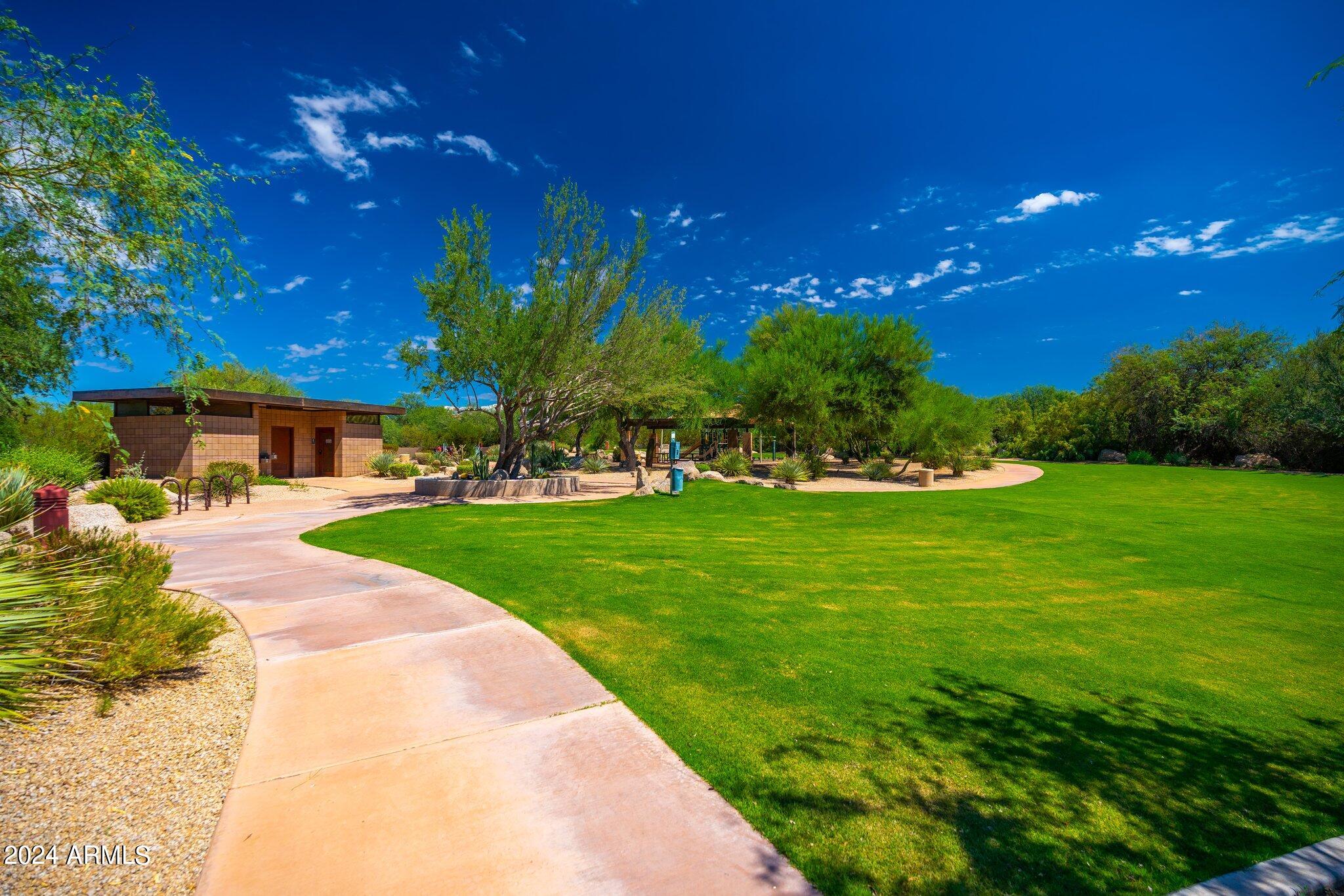 9305 E VIA DONA Road