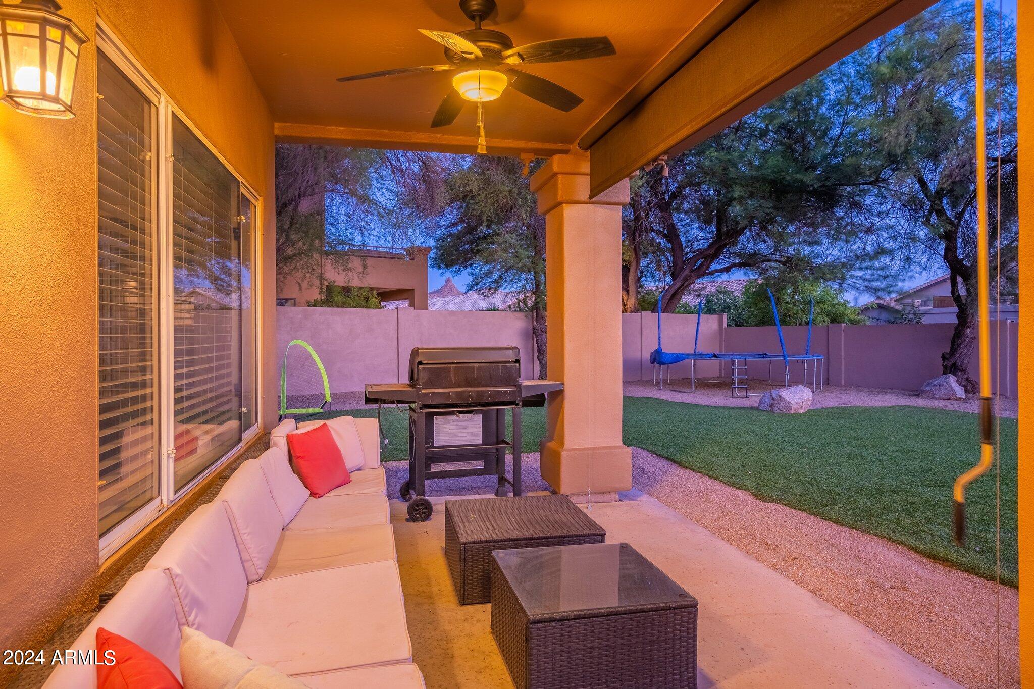 9305 E VIA DONA Road