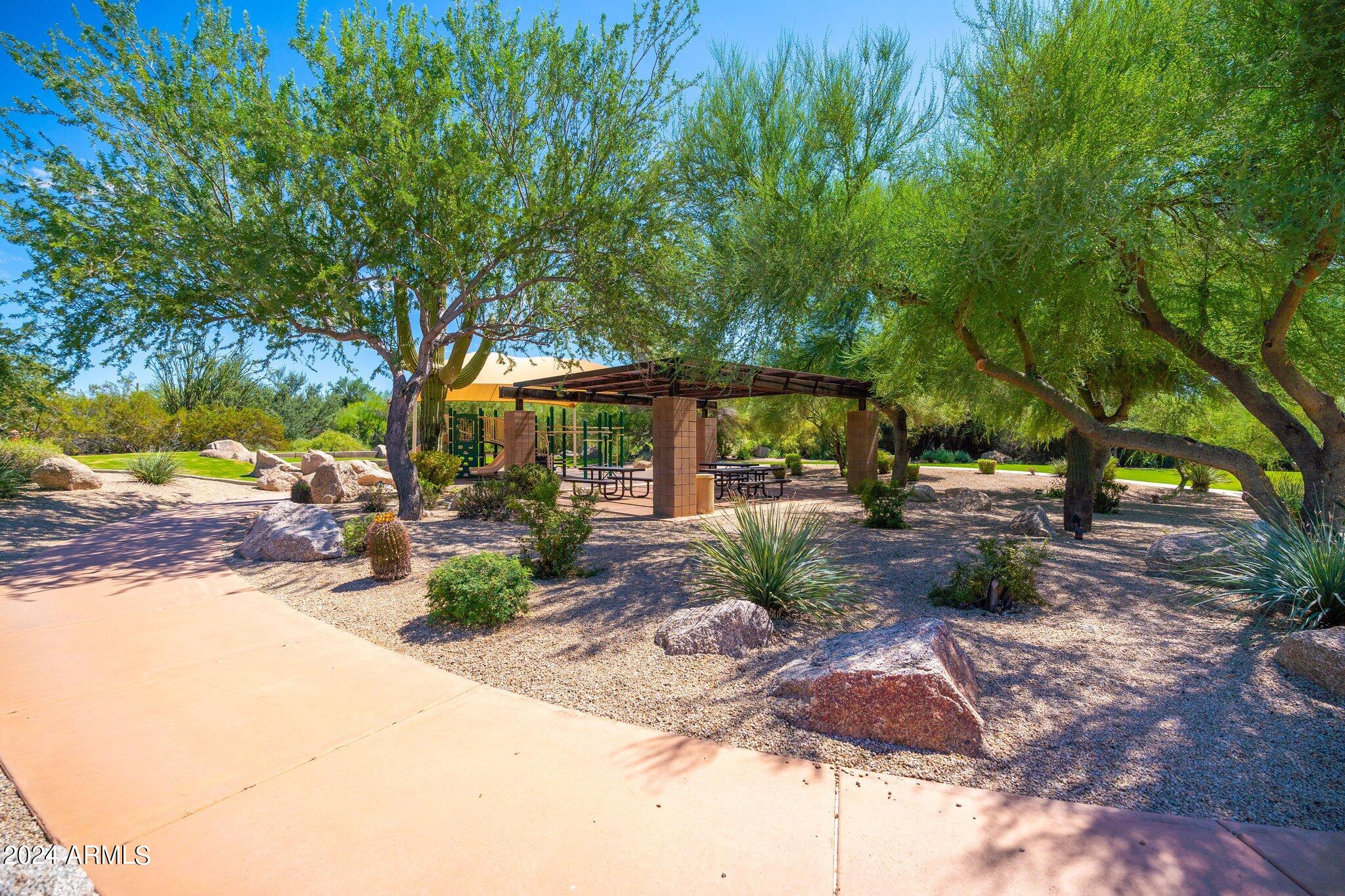 9305 E VIA DONA Road