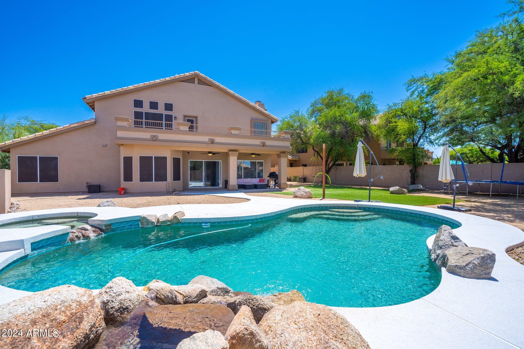 9305 E VIA DONA Road