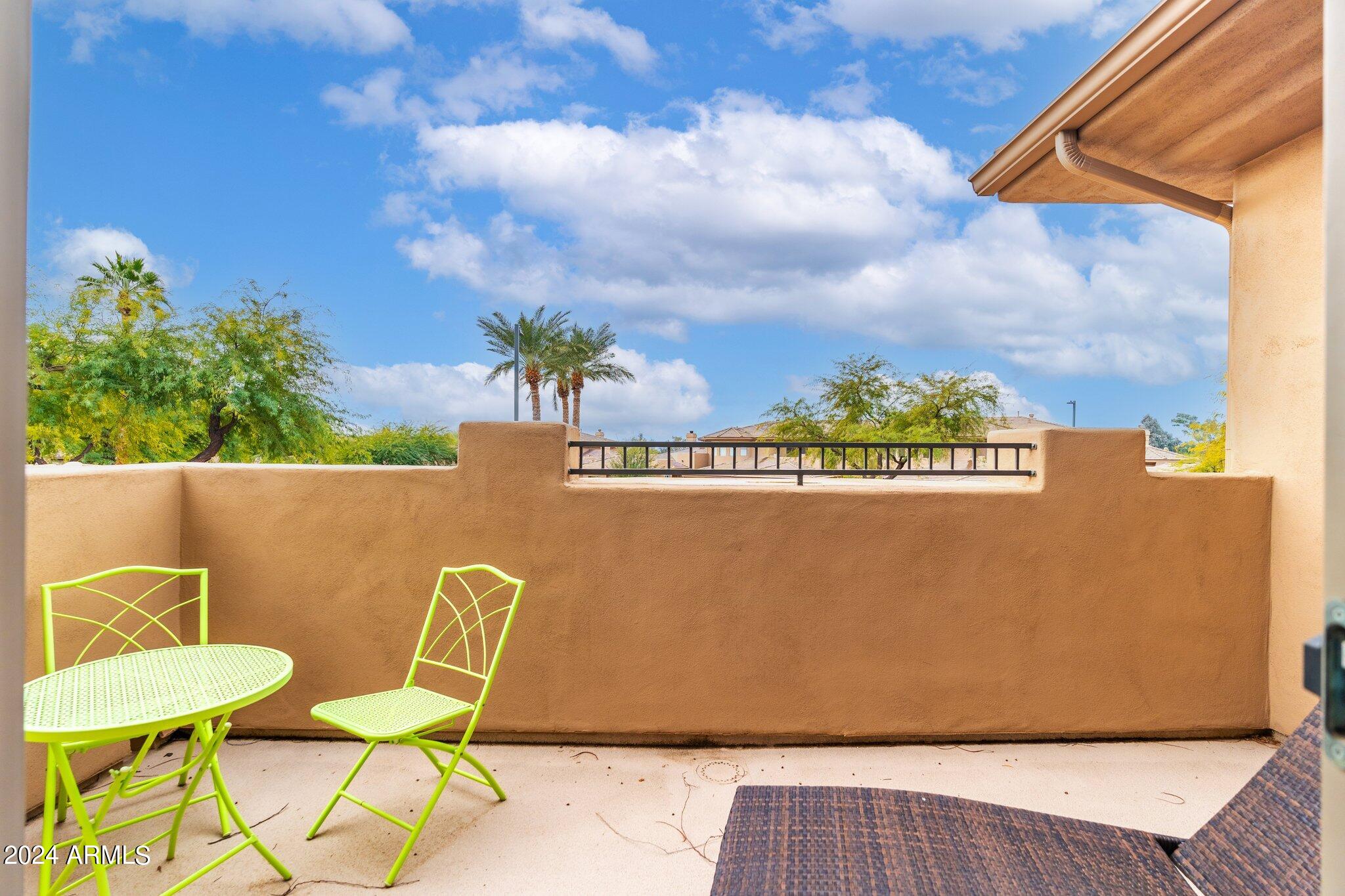 15240 N CLUBGATE Drive, 118