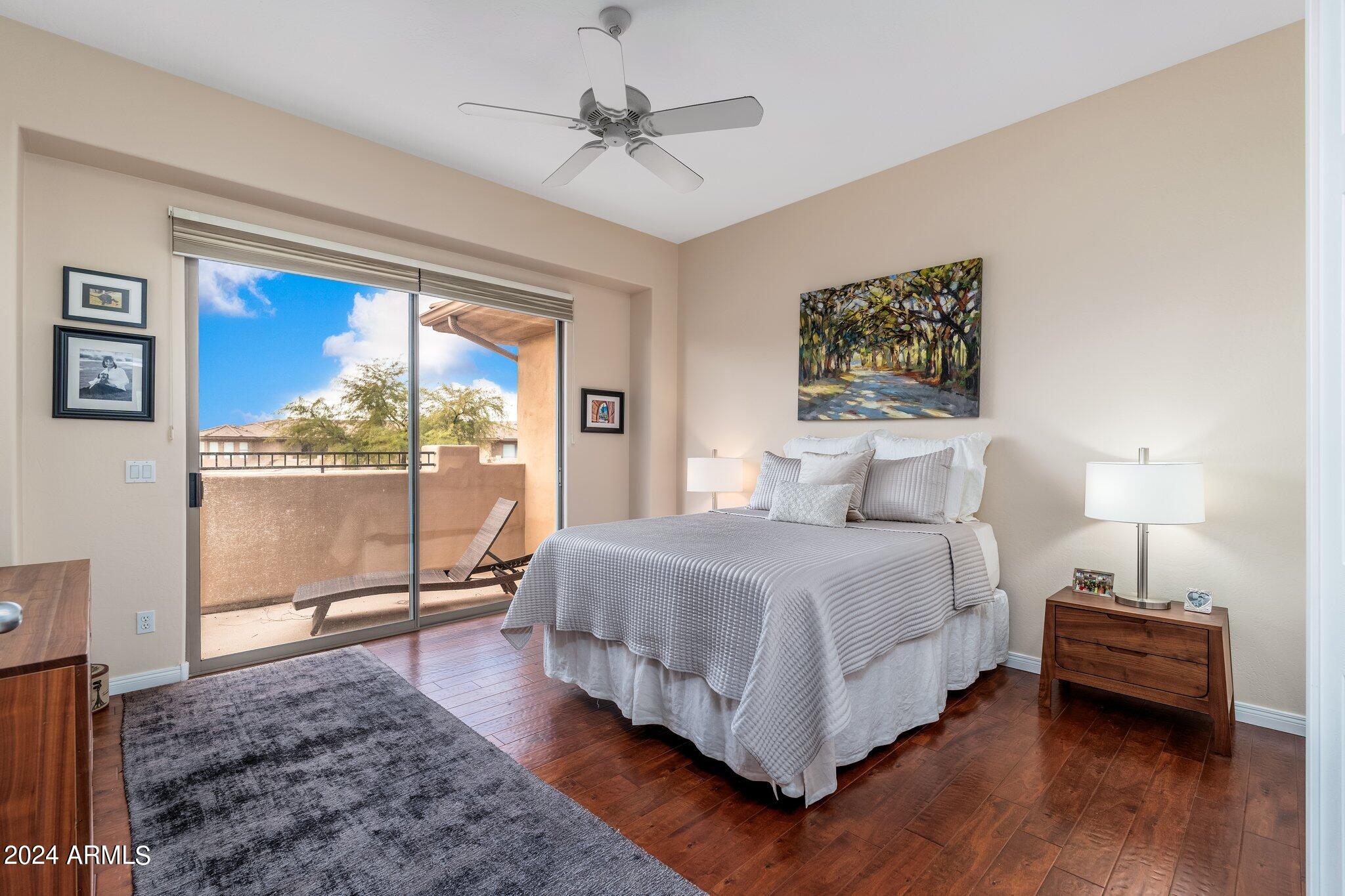 15240 N CLUBGATE Drive, 118