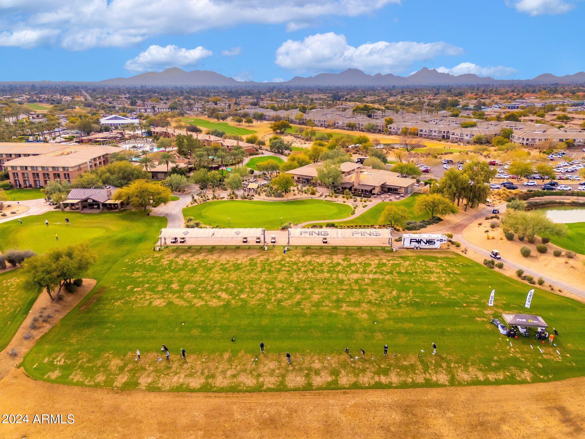 15240 N CLUBGATE Drive, 118