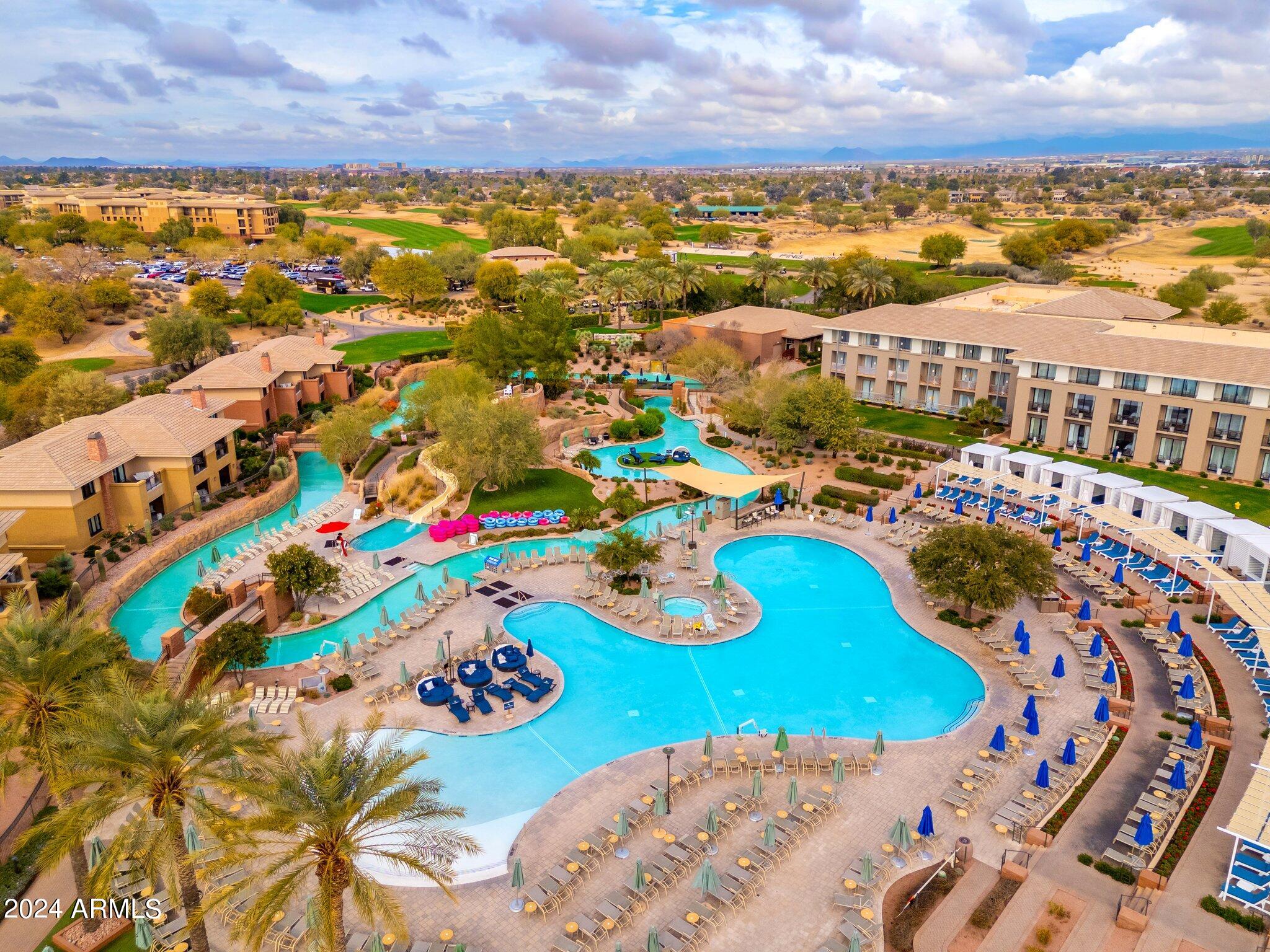 15240 N CLUBGATE Drive, 118