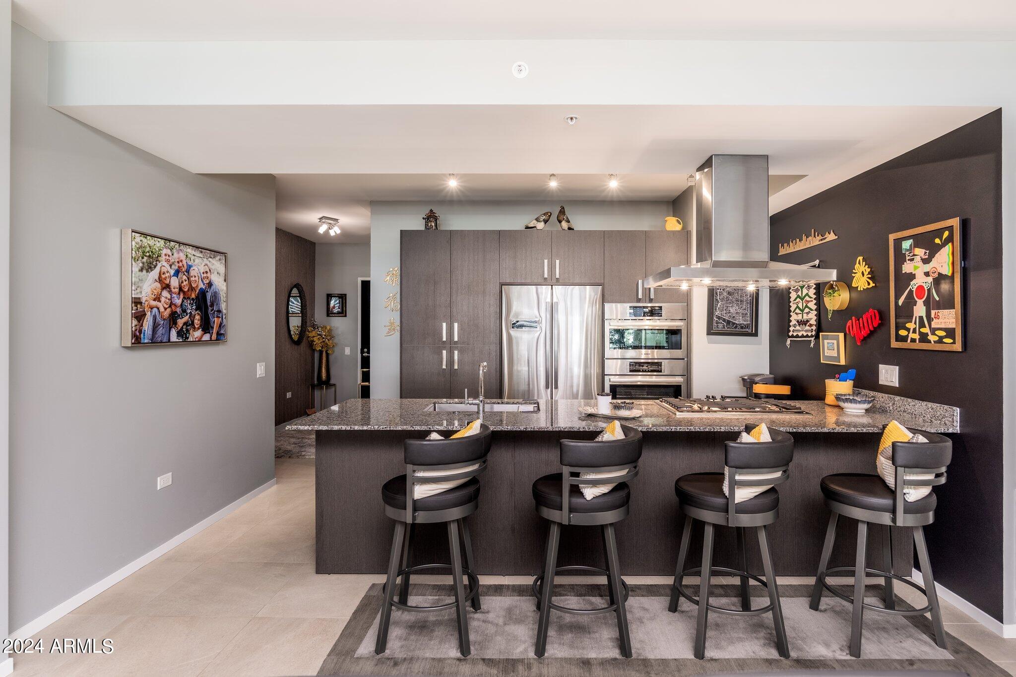 7120 E KIERLAND Boulevard, 720