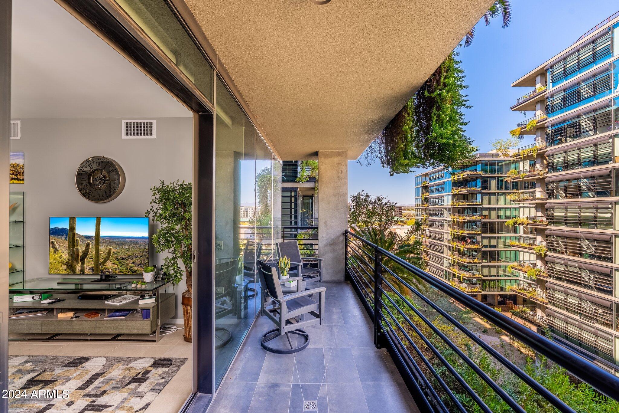 7120 E KIERLAND Boulevard, 720