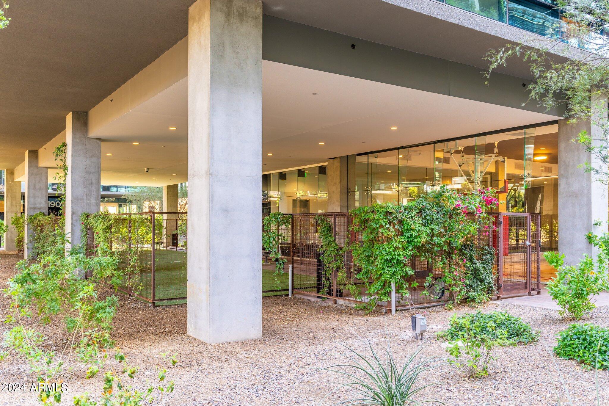 7120 E KIERLAND Boulevard, 720