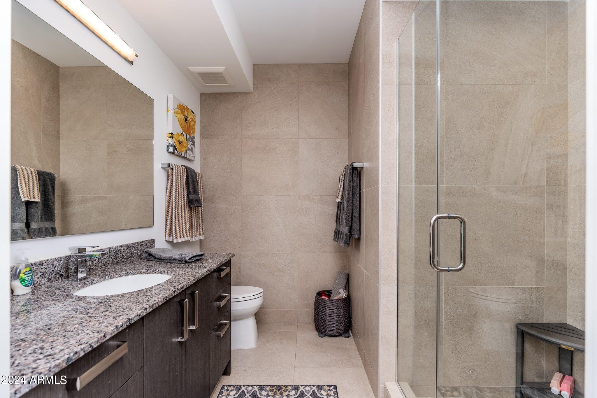 7120 E KIERLAND Boulevard, 720