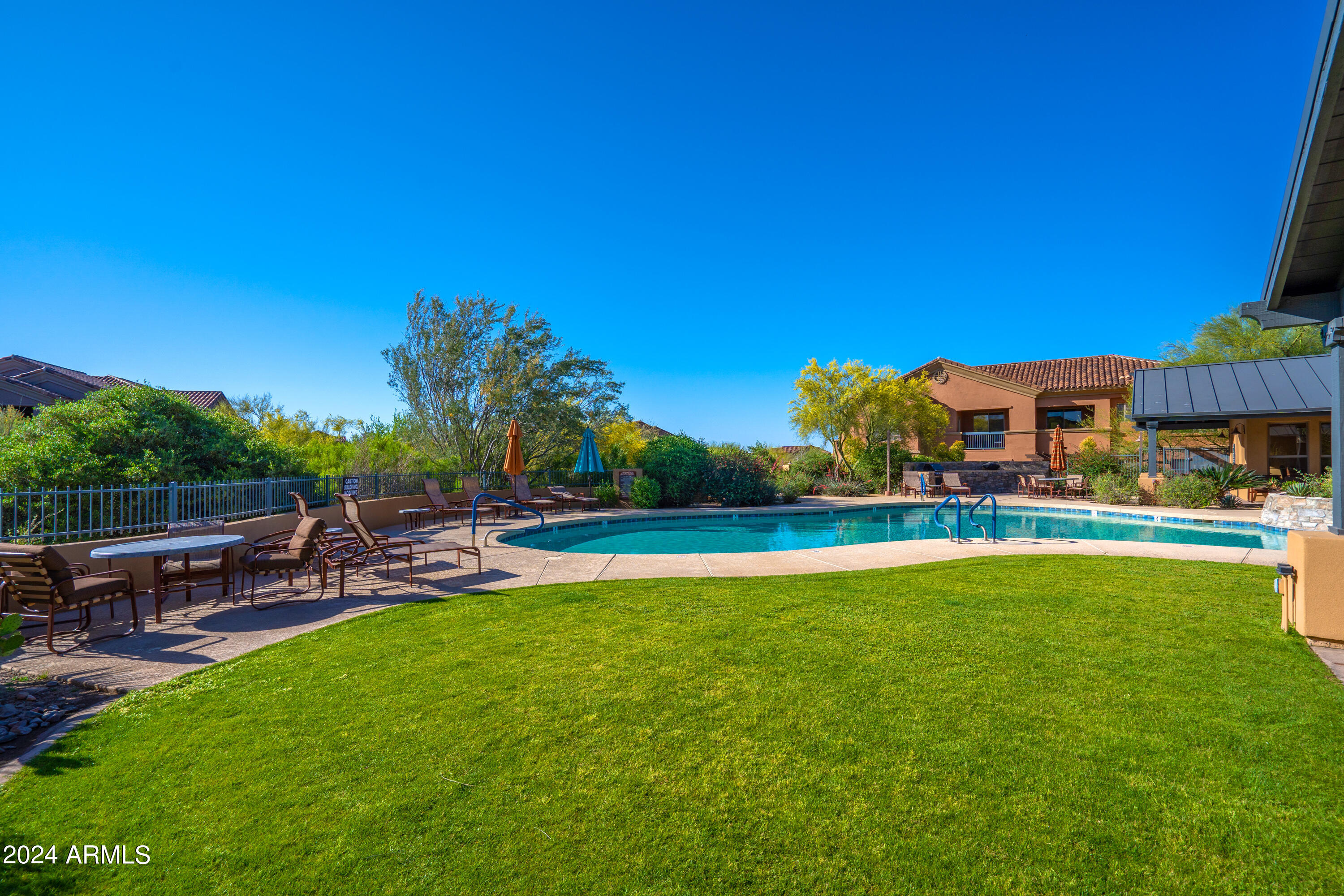 20801 N 90TH Place, 235