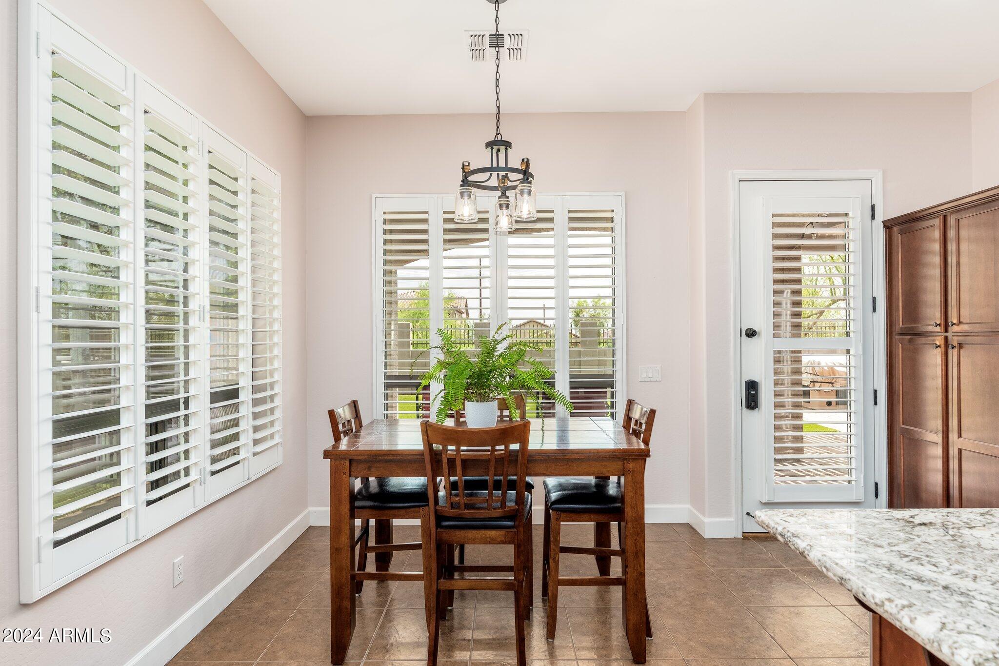 8517 E INDIGO Street