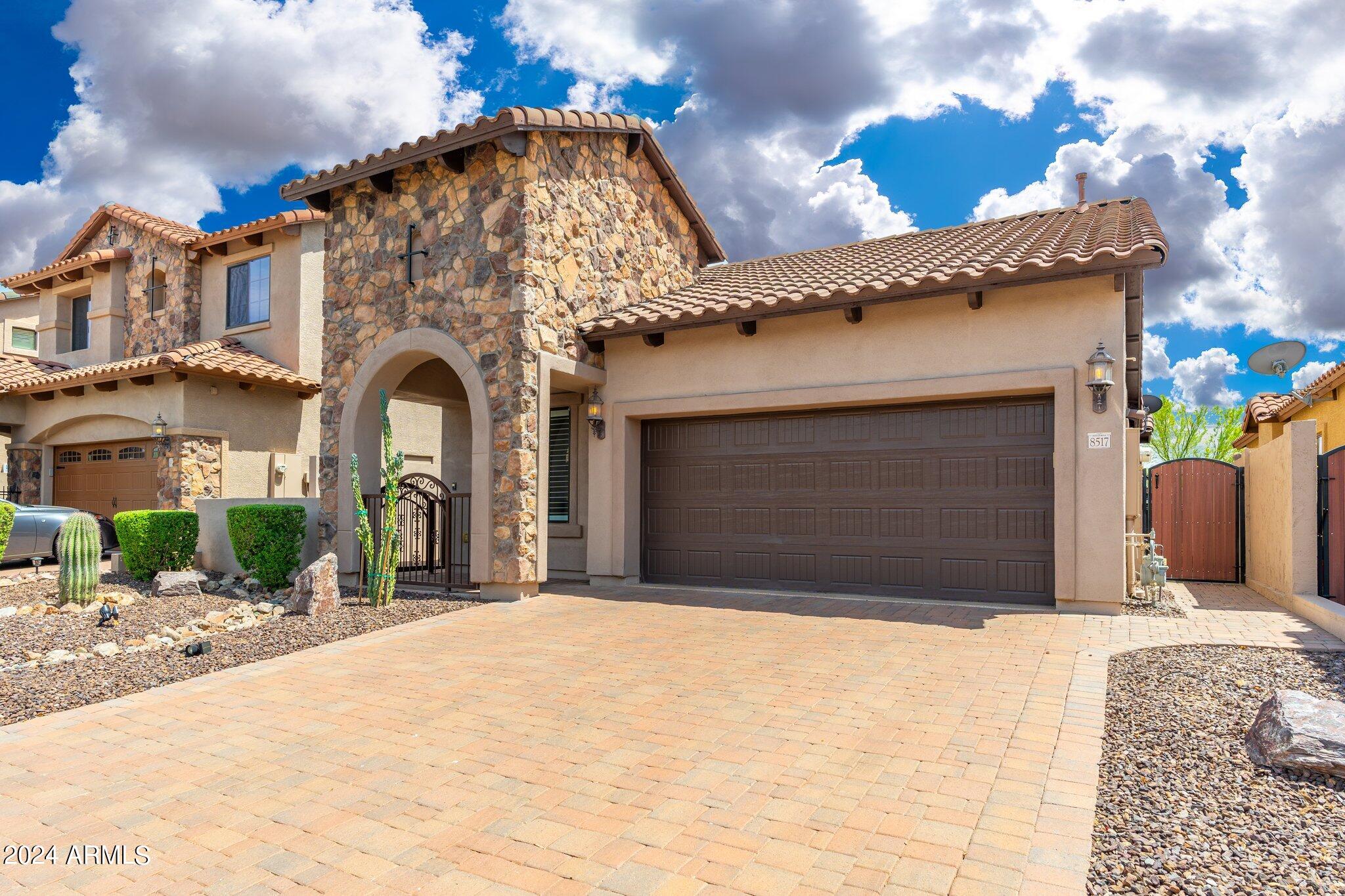 8517 E INDIGO Street