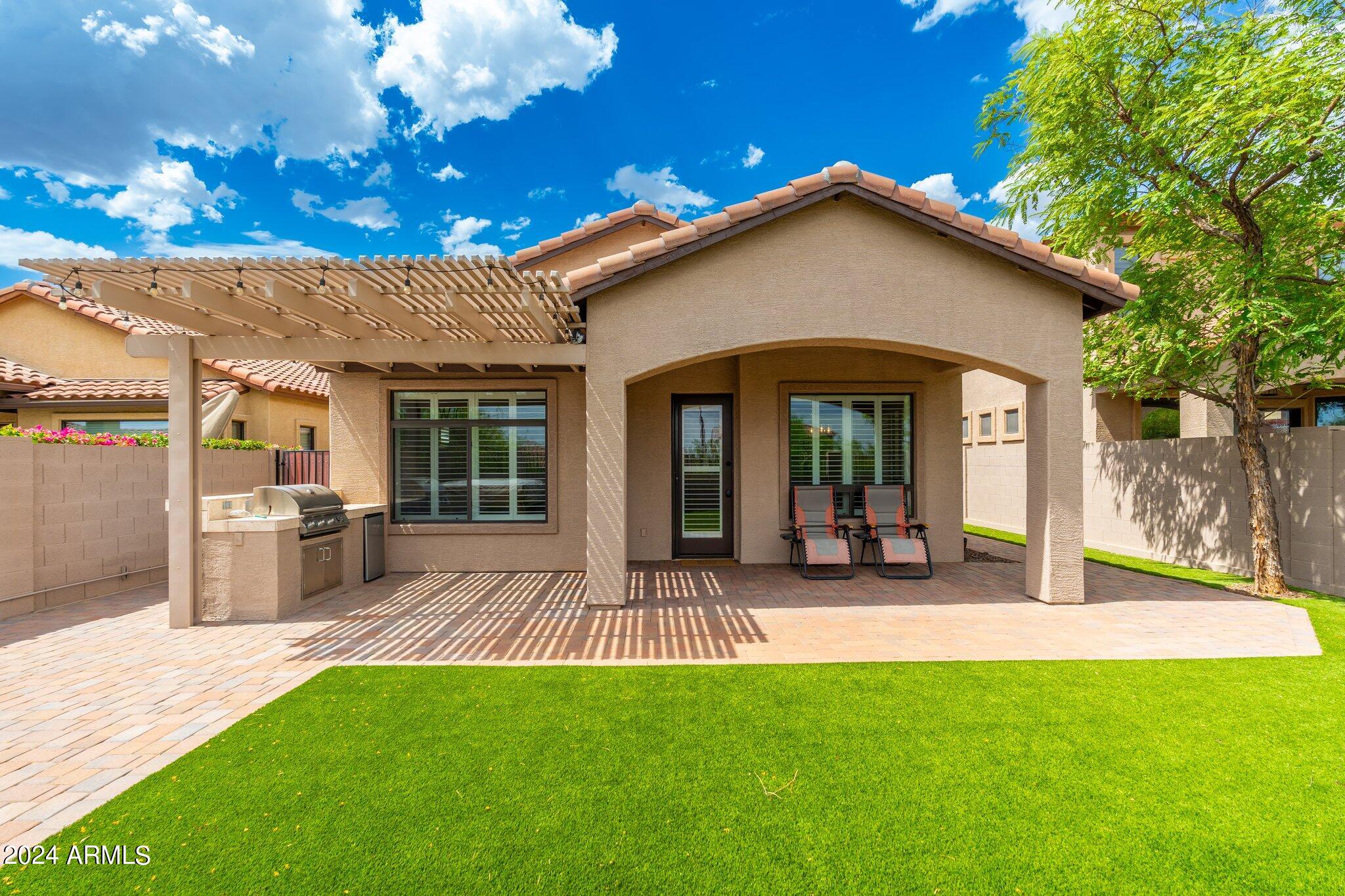 8517 E INDIGO Street