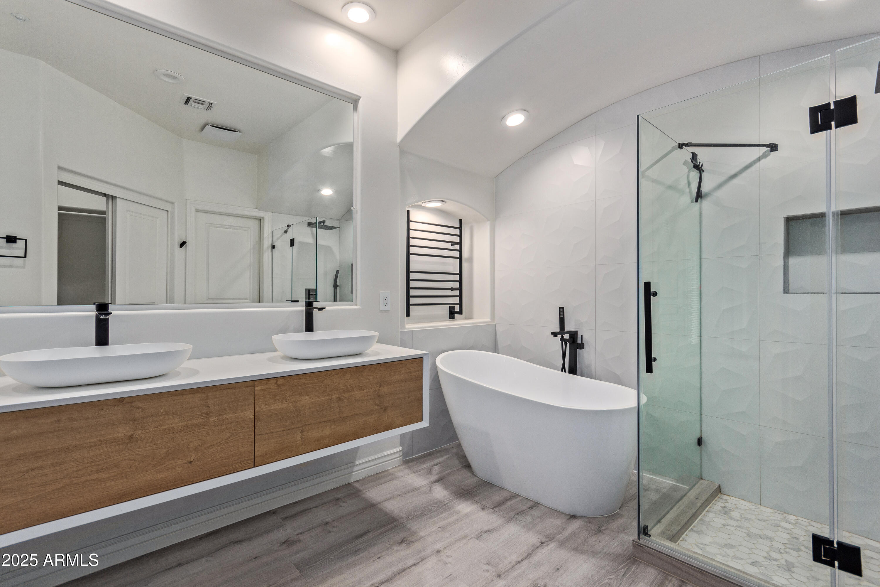 14450 N THOMPSON PEAK Parkway, 216