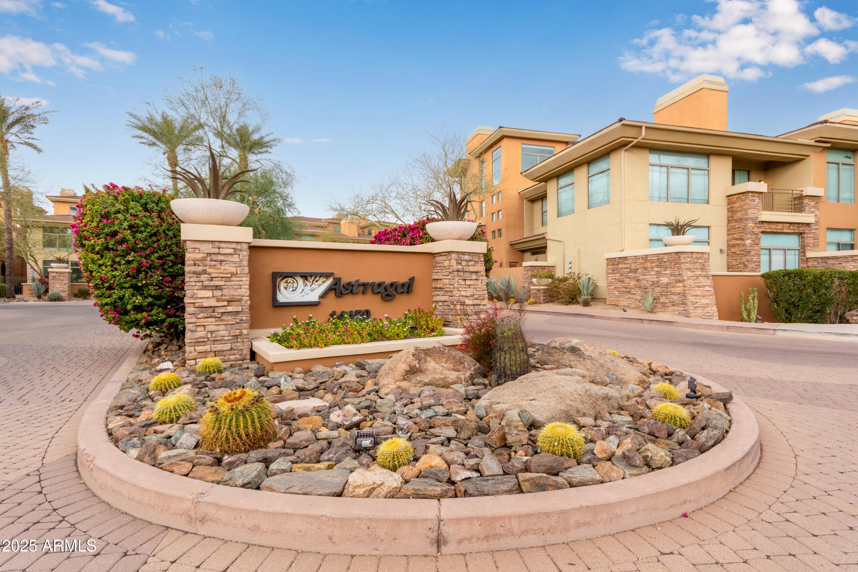 14450 N THOMPSON PEAK Parkway, 216