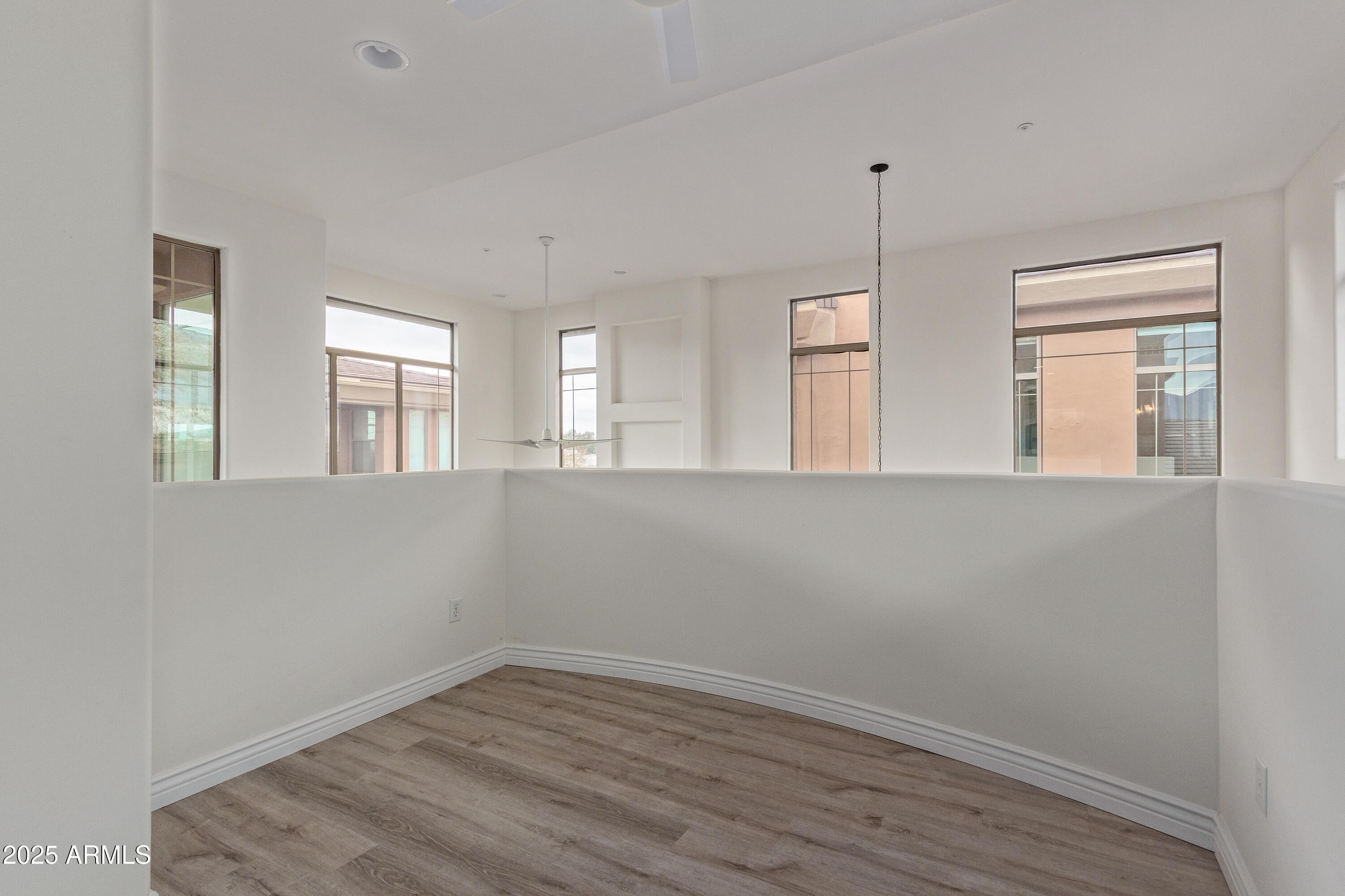 14450 N THOMPSON PEAK Parkway, 216