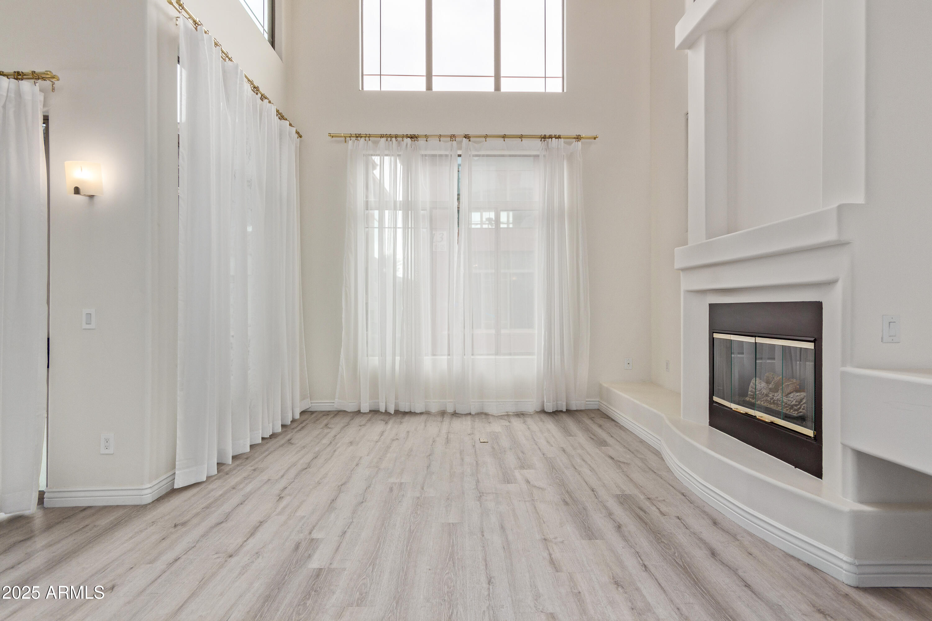 14450 N THOMPSON PEAK Parkway, 216