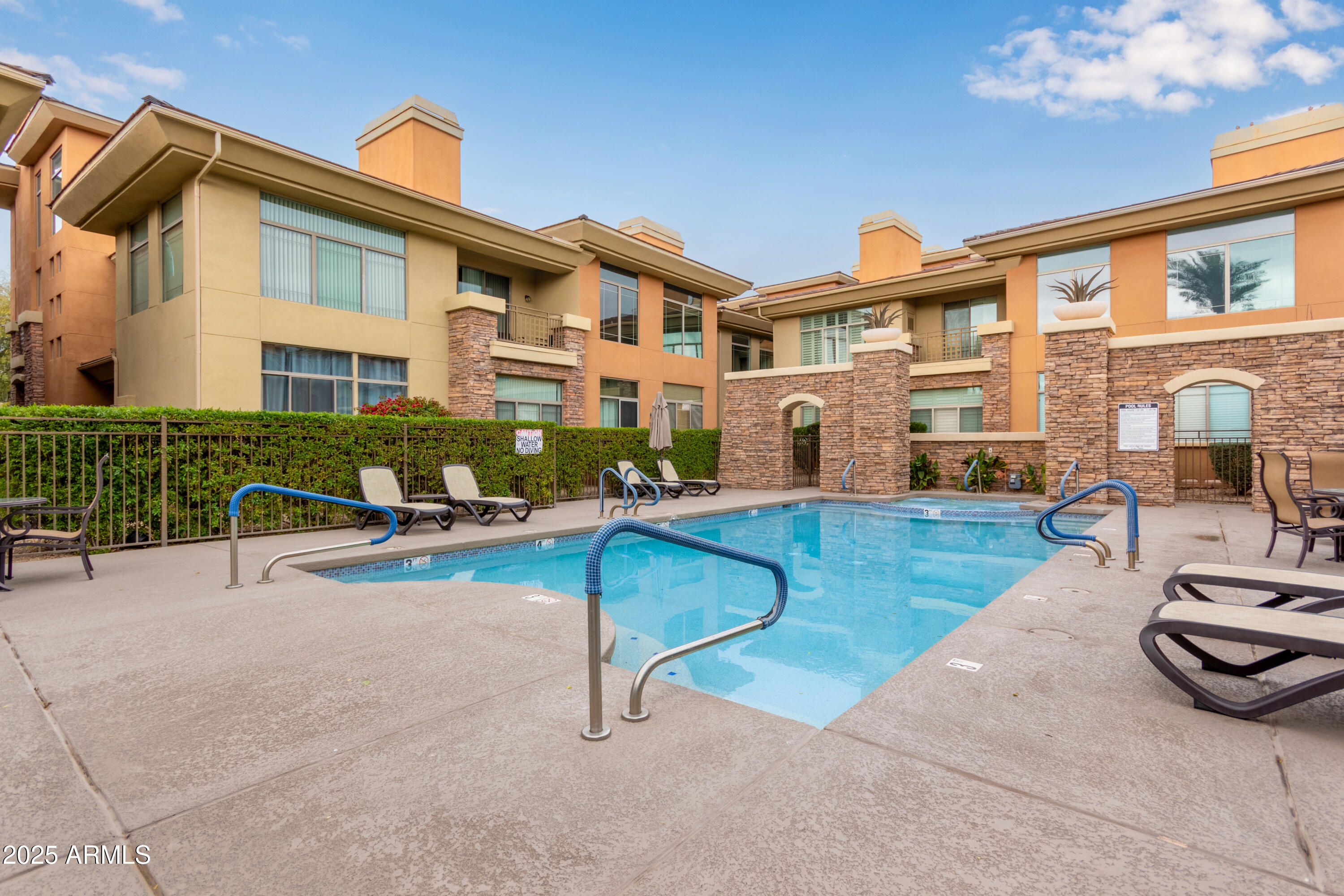 14450 N THOMPSON PEAK Parkway, 216
